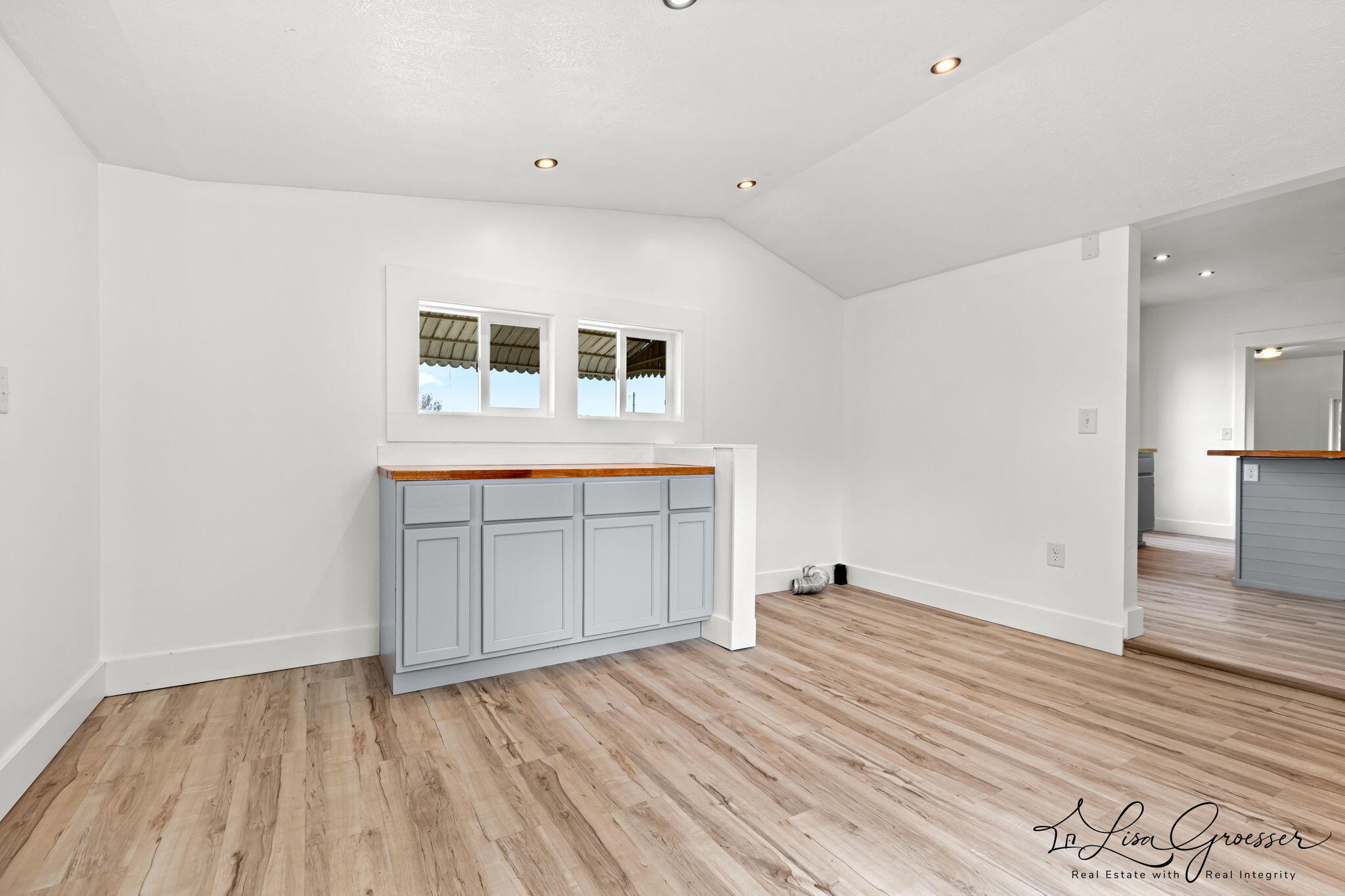 6621 Tamarack Road Property Photo 18