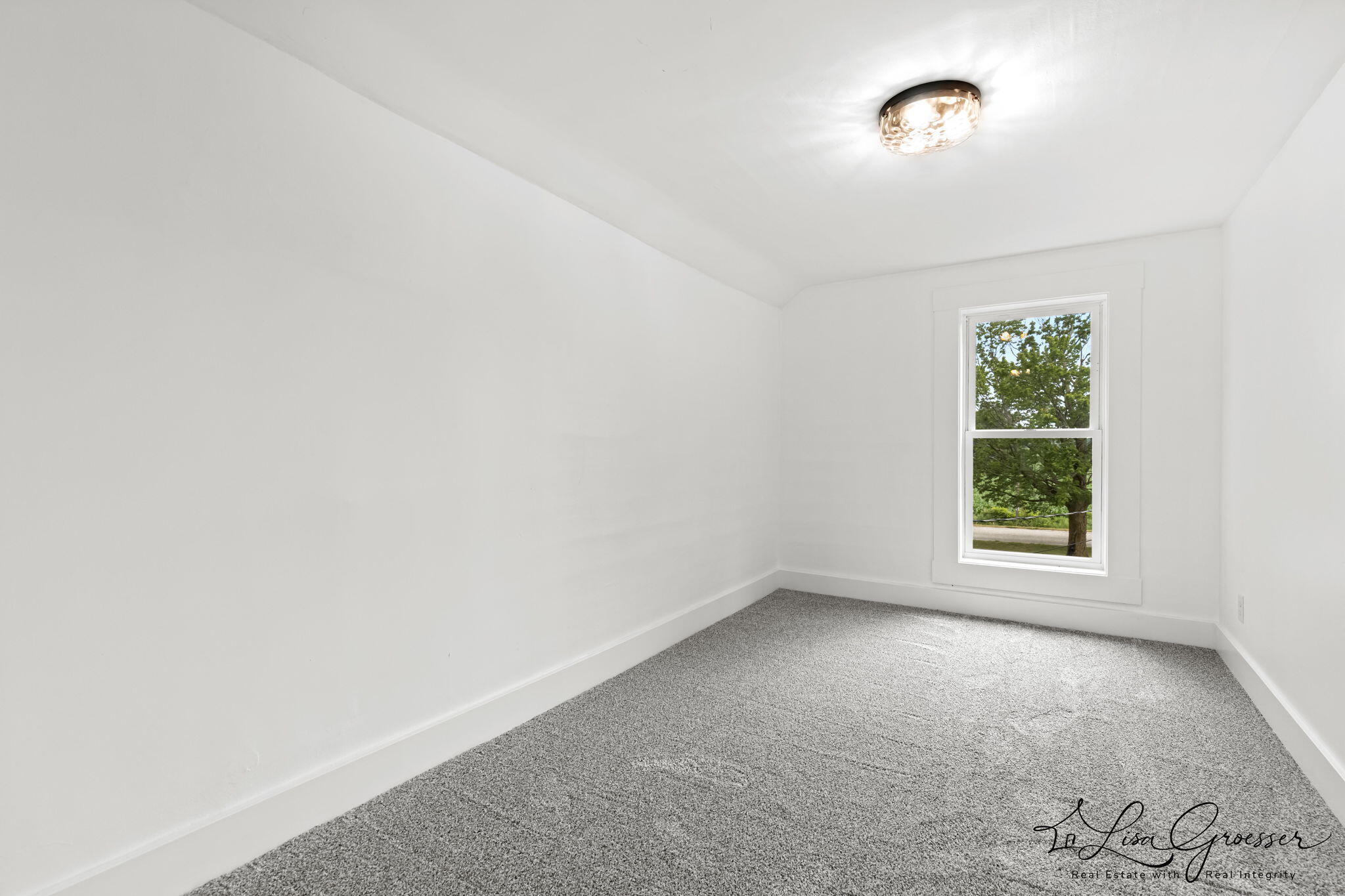 6621 Tamarack Road Property Photo 34