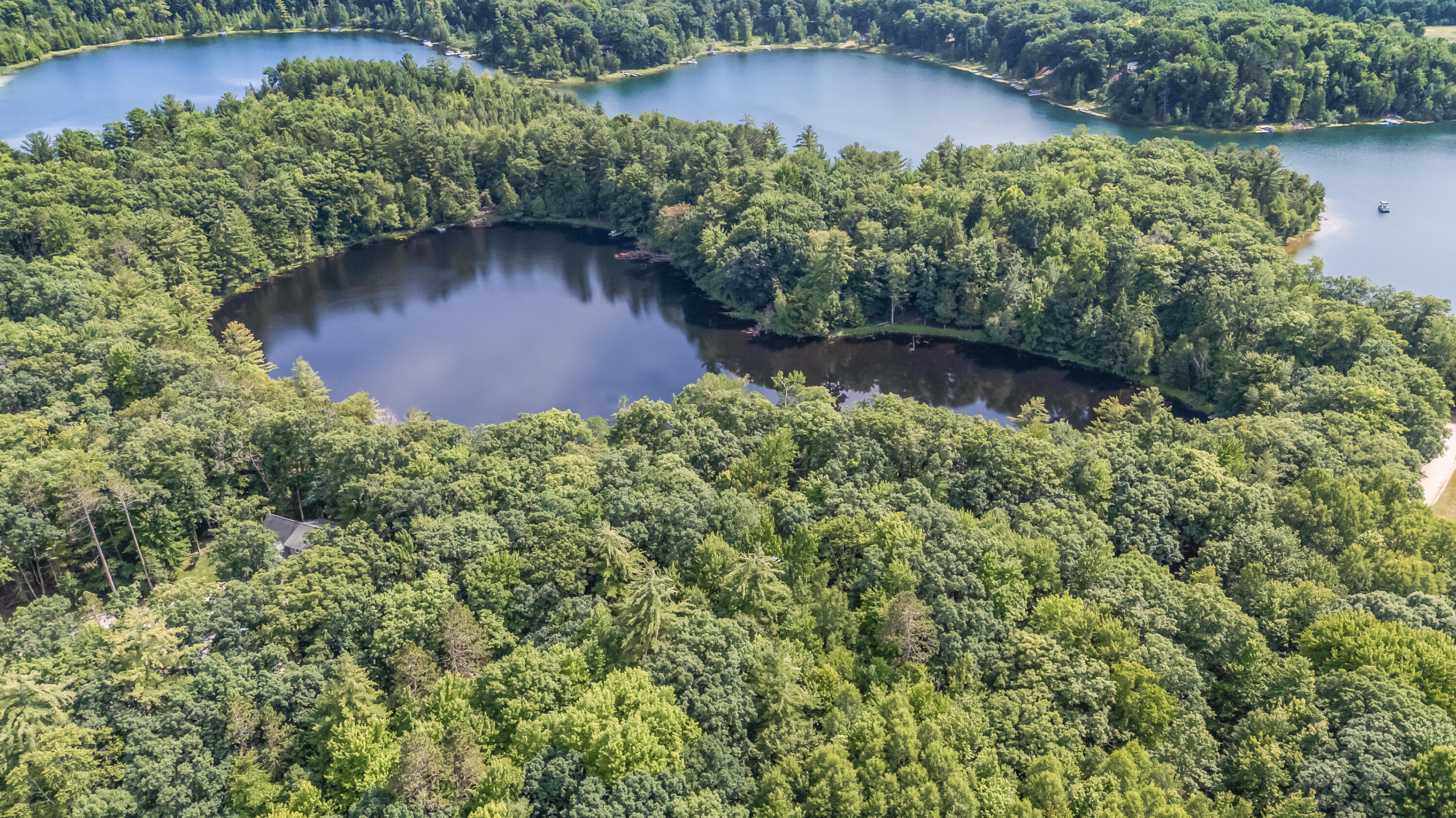 Par 15 W 12 Mile Road Property Photo 2