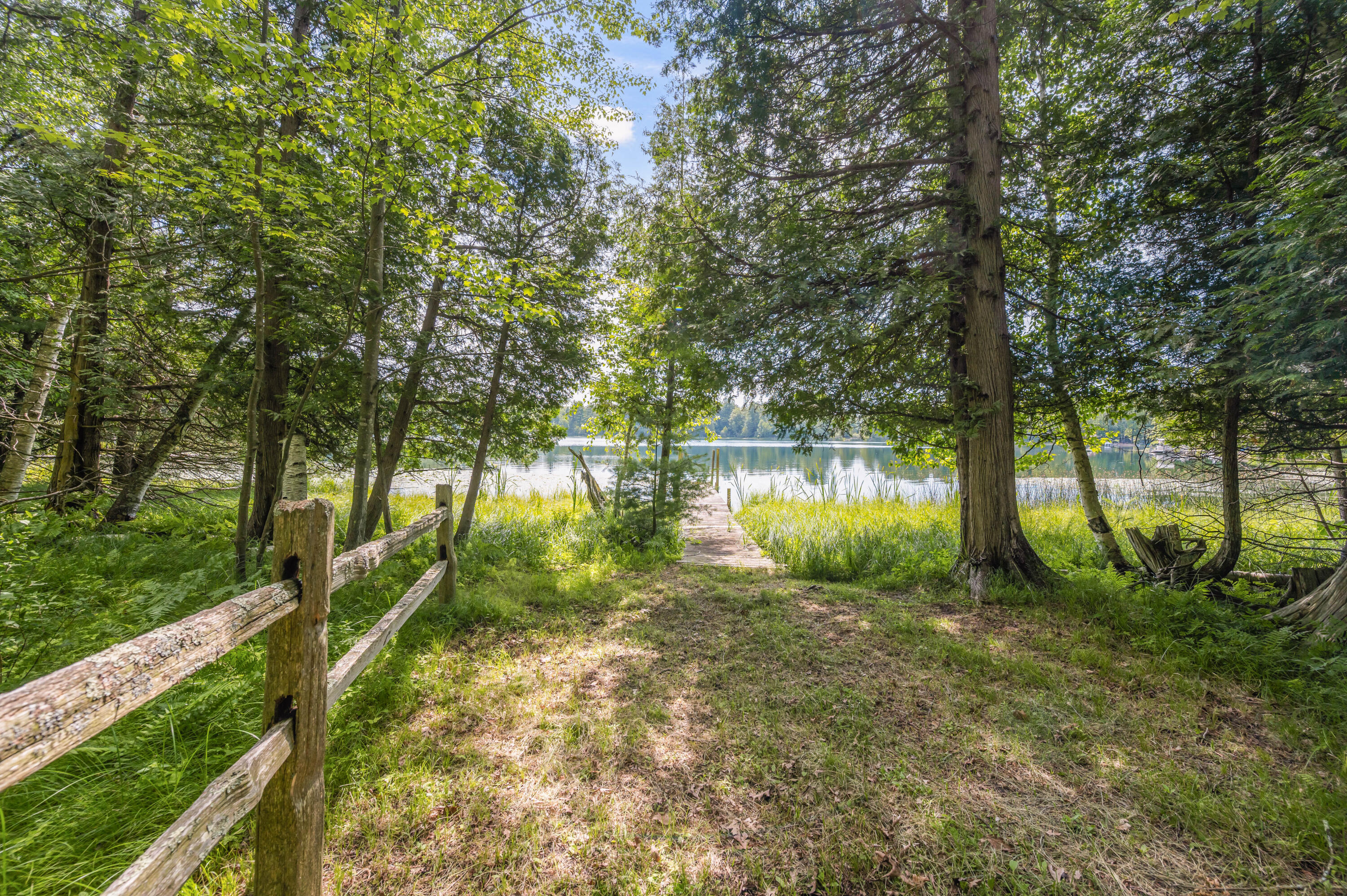 Par 15 W 12 Mile Road Property Photo 14