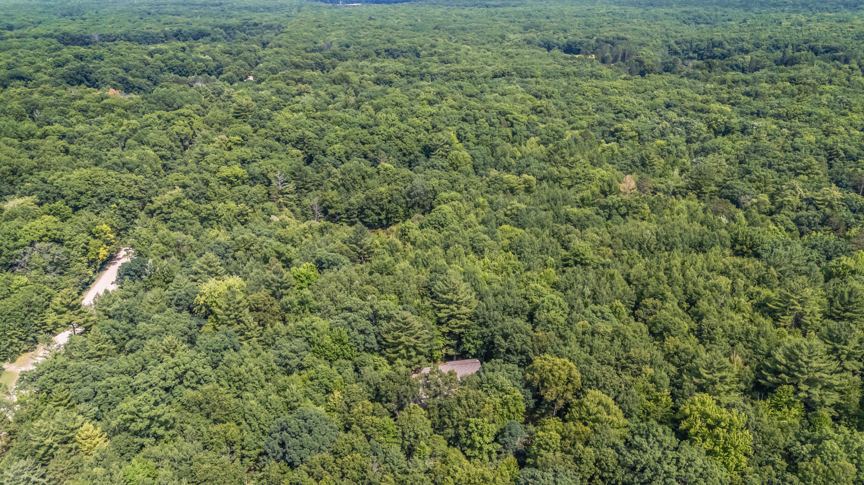 Par 15 W 12 Mile Road Property Photo 27