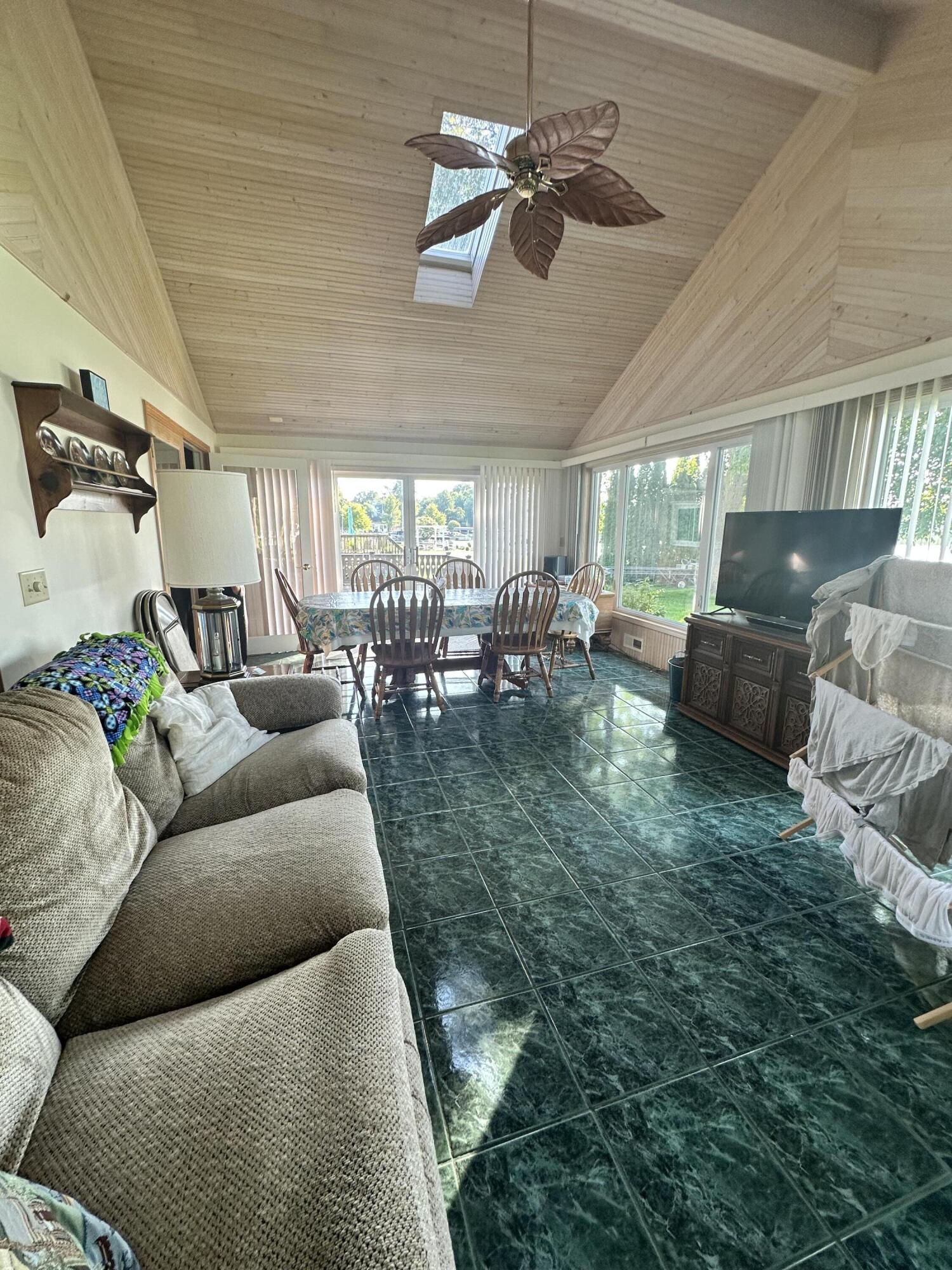 347 Plank Road Property Photo 18