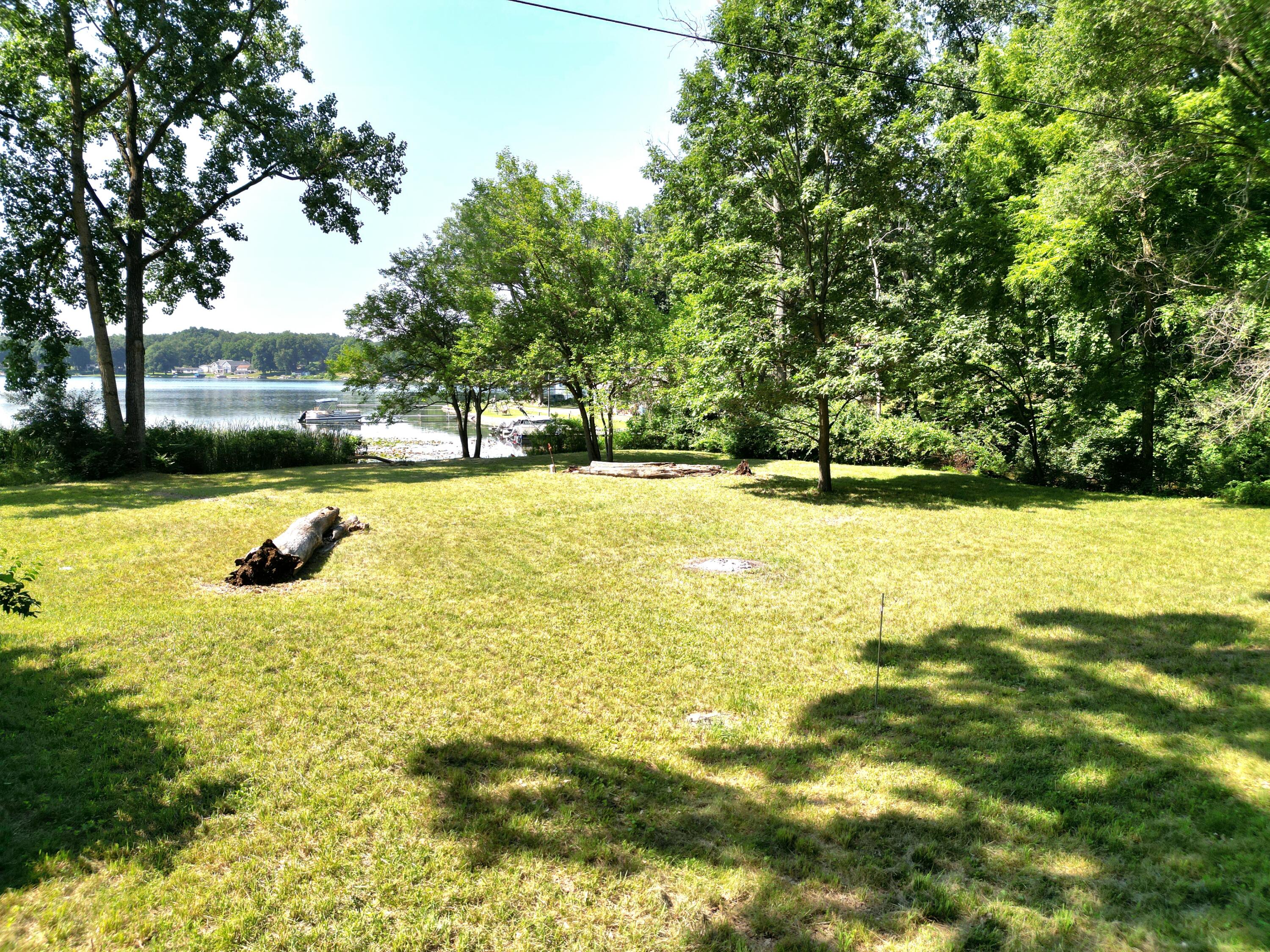 58388 E Clear Lake Road Property Photo 5