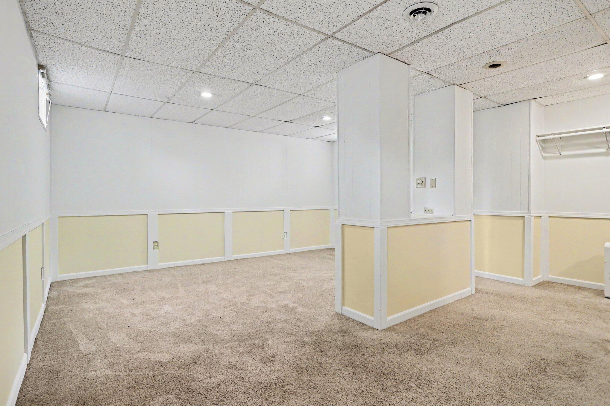 302 Exchange Street Property Photo 18