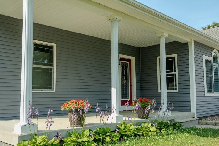 9710 Campbell Lane Property Photo 7