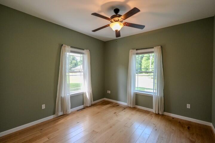 9710 Campbell Lane Property Photo 31