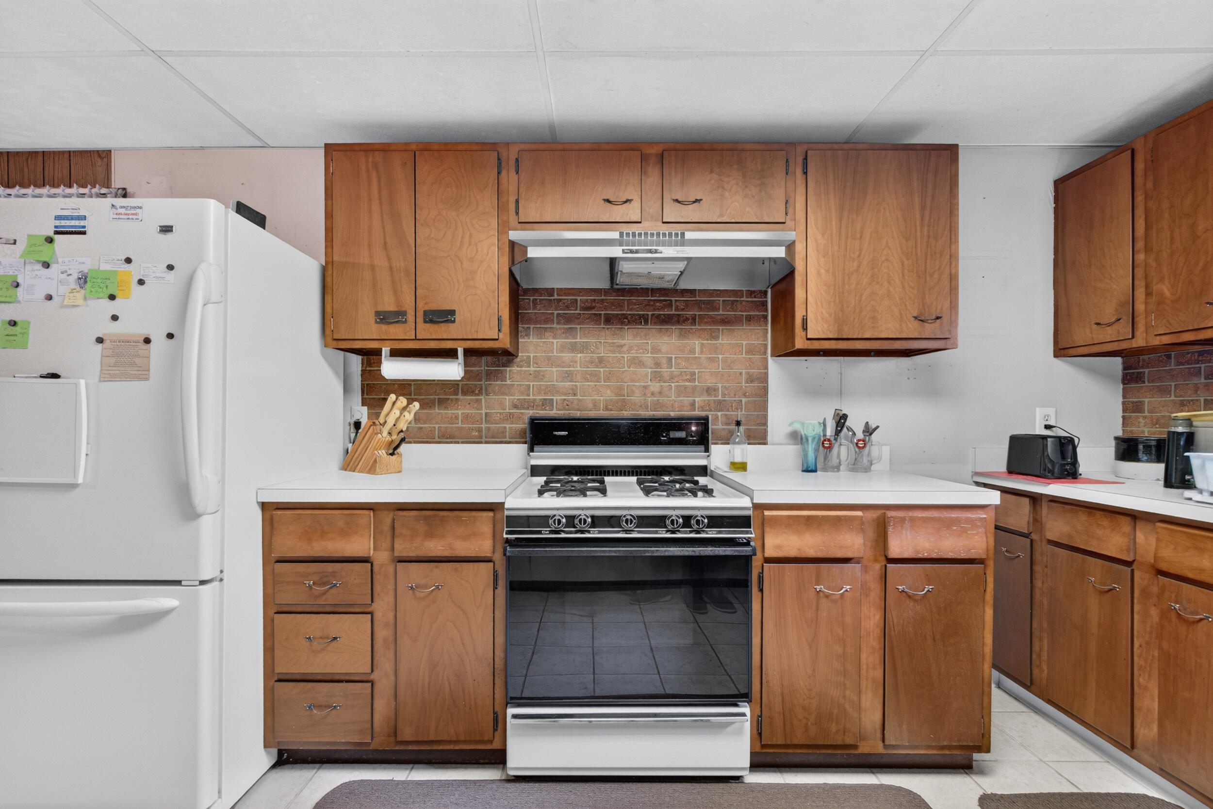 1611 S Williamston Road Property Photo 19