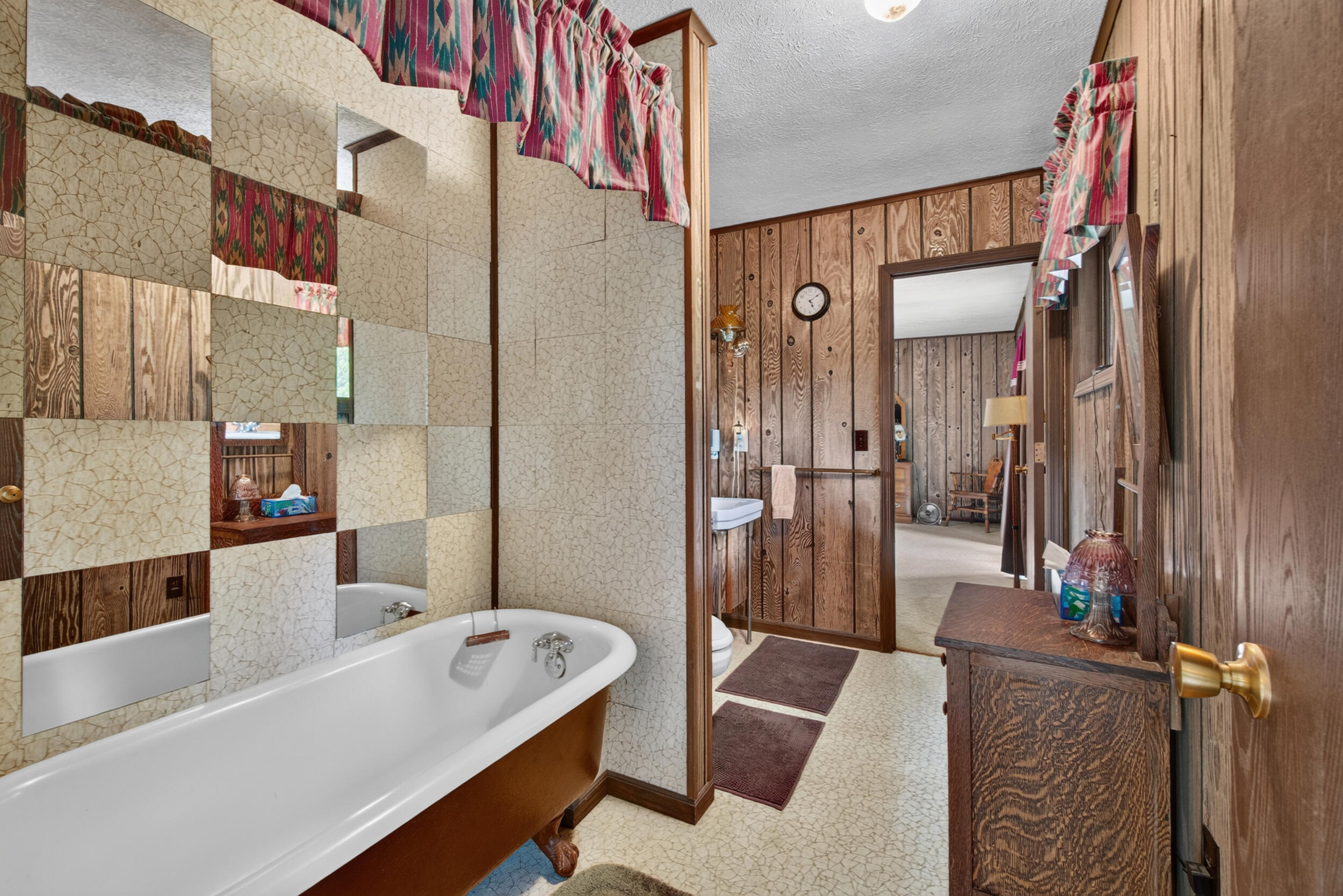 1611 S Williamston Road Property Photo 42