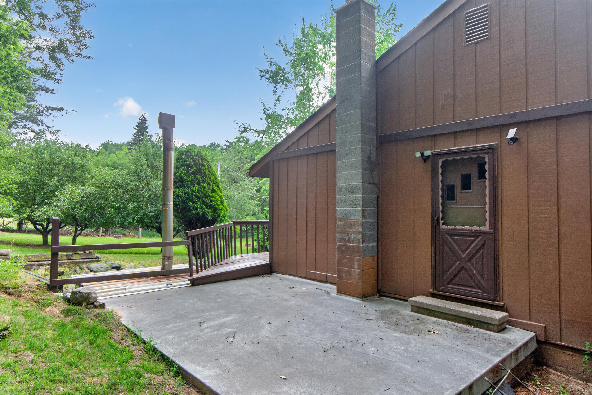 1611 S Williamston Road Property Photo 43