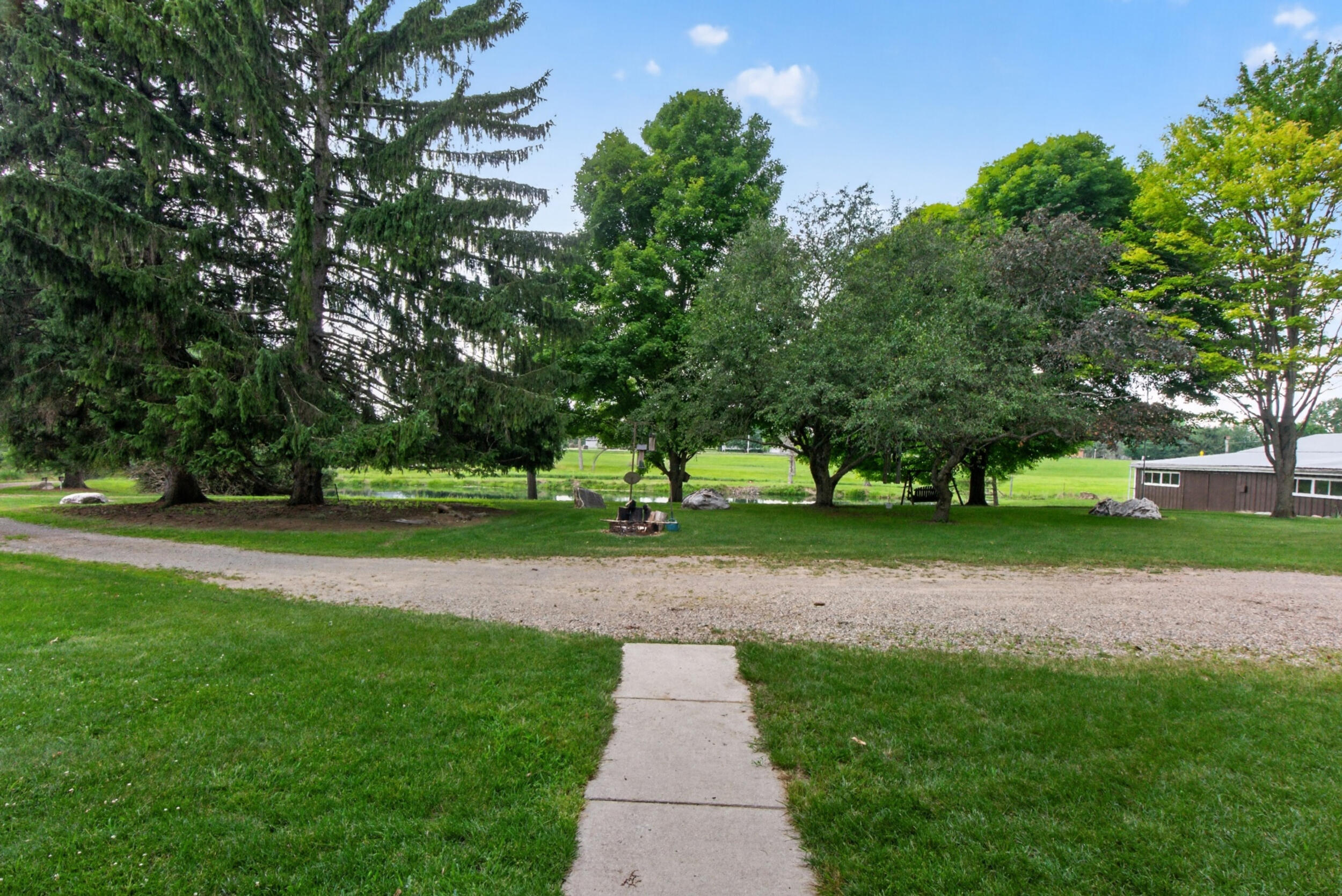 1611 S Williamston Road Property Photo 47