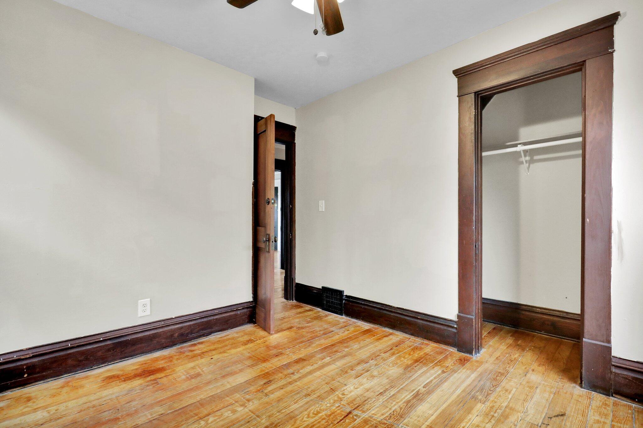 505 W Lenawee Street Property Photo 16