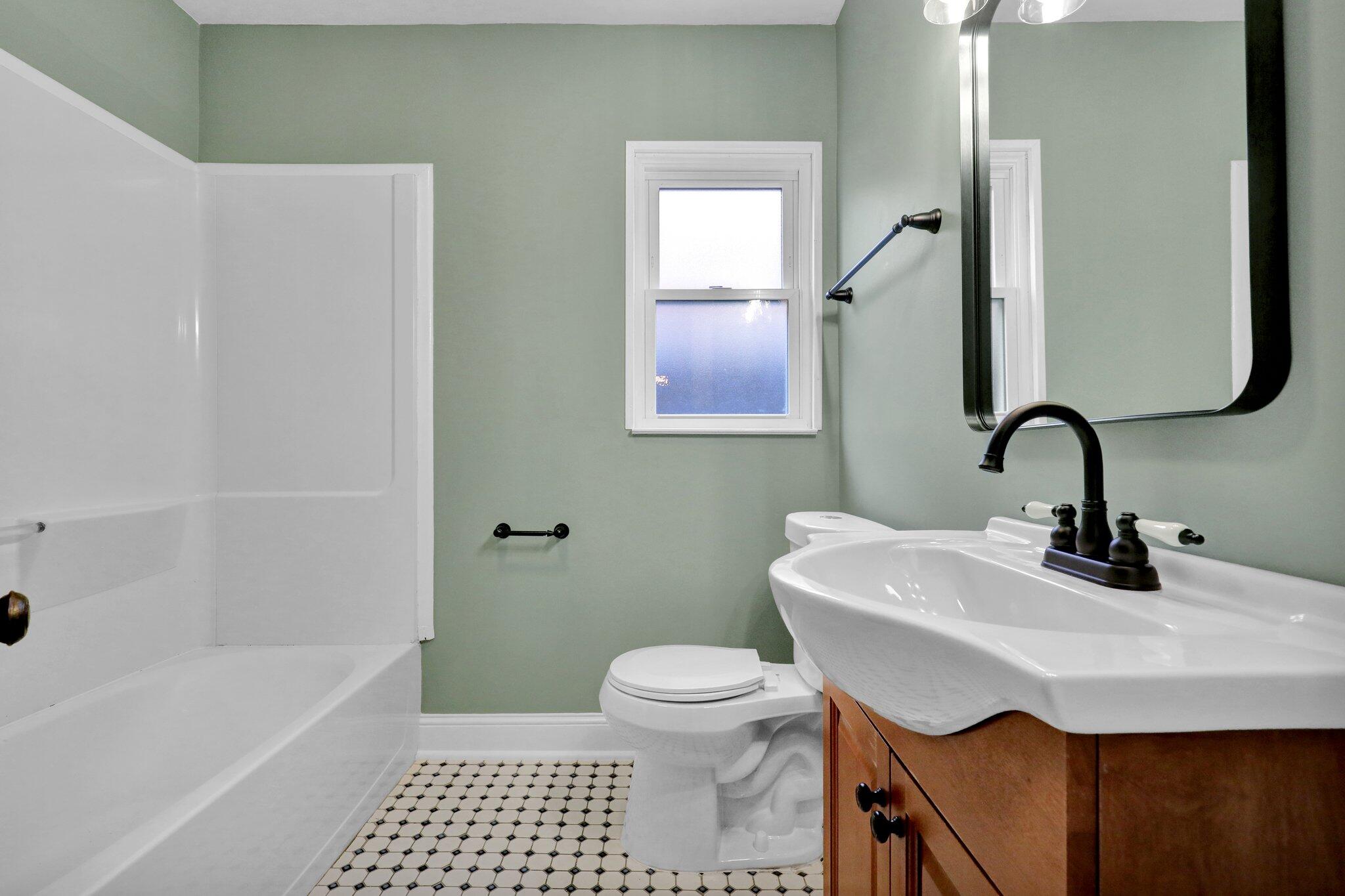 505 W Lenawee Street Property Photo 17