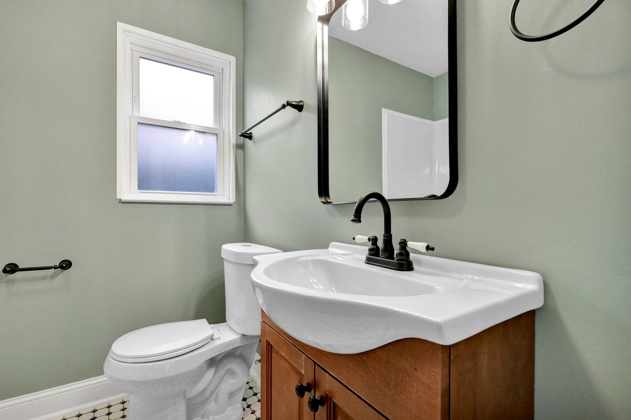 505 W Lenawee Street Property Photo 18