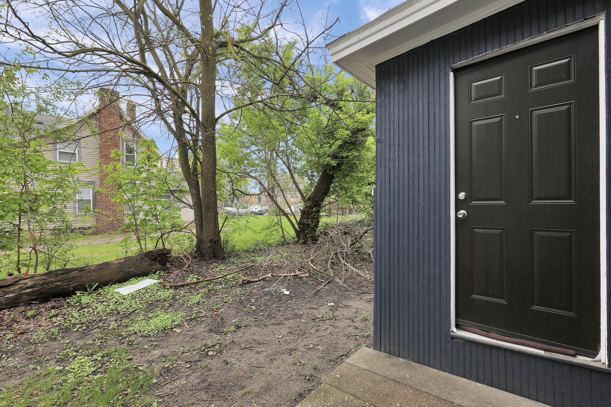 505 W Lenawee Street Property Photo 30