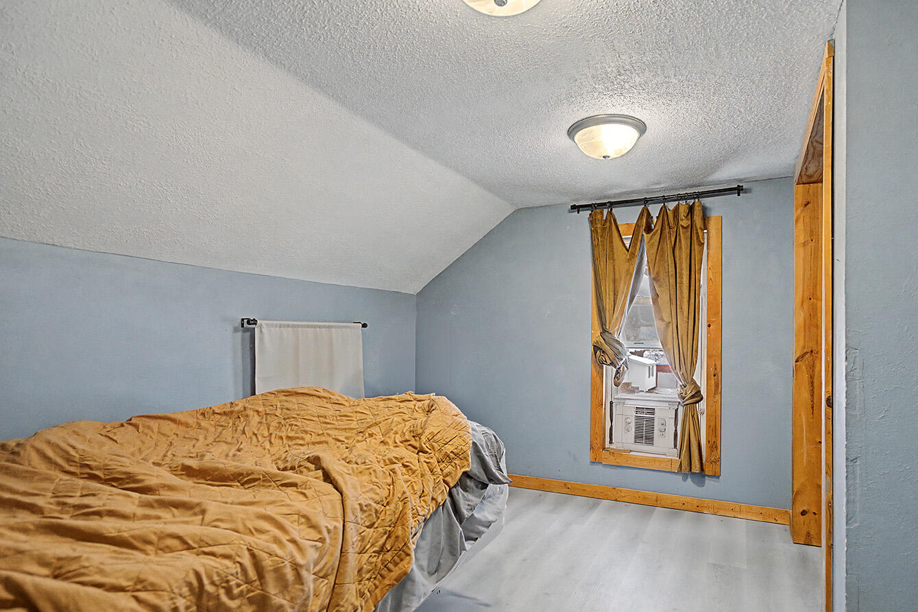 721 Pearl Street Property Photo 14