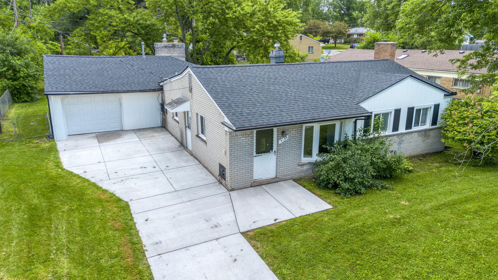 3168 Herbell Drive Property Photo 1