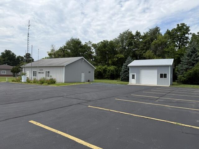 8777 Red Arrow Highway Property Photo 1