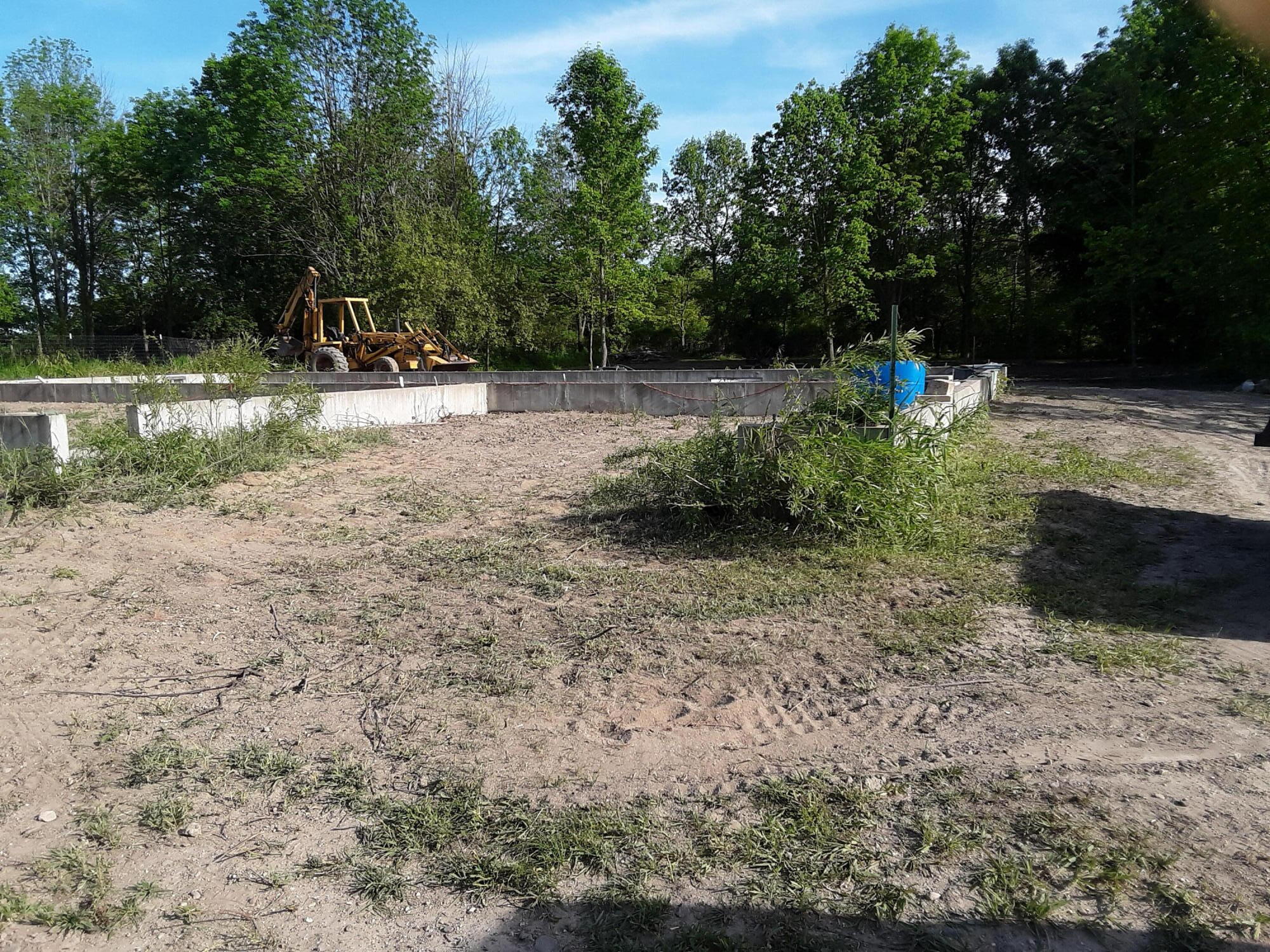 598 E North Street Property Photo 3