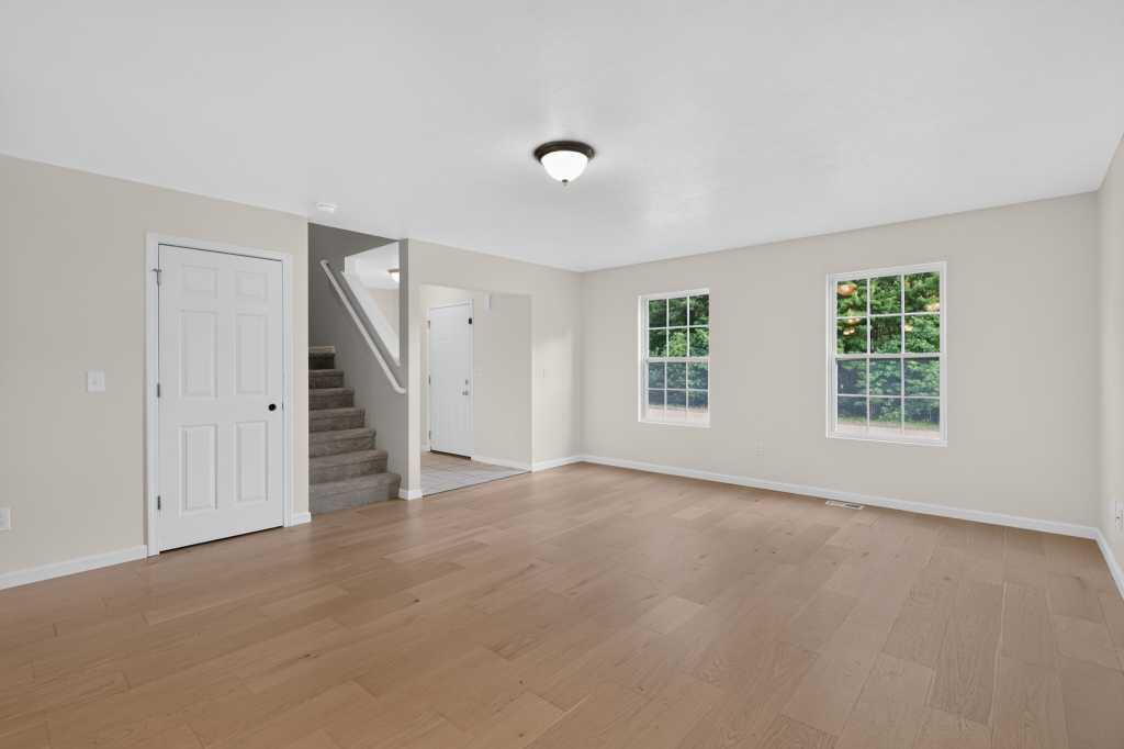 3828 Ryan Woods Circle Property Photo 10