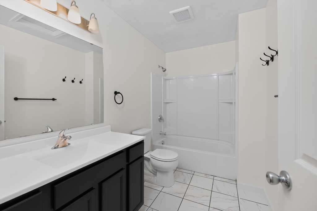 3828 Ryan Woods Circle Property Photo 27