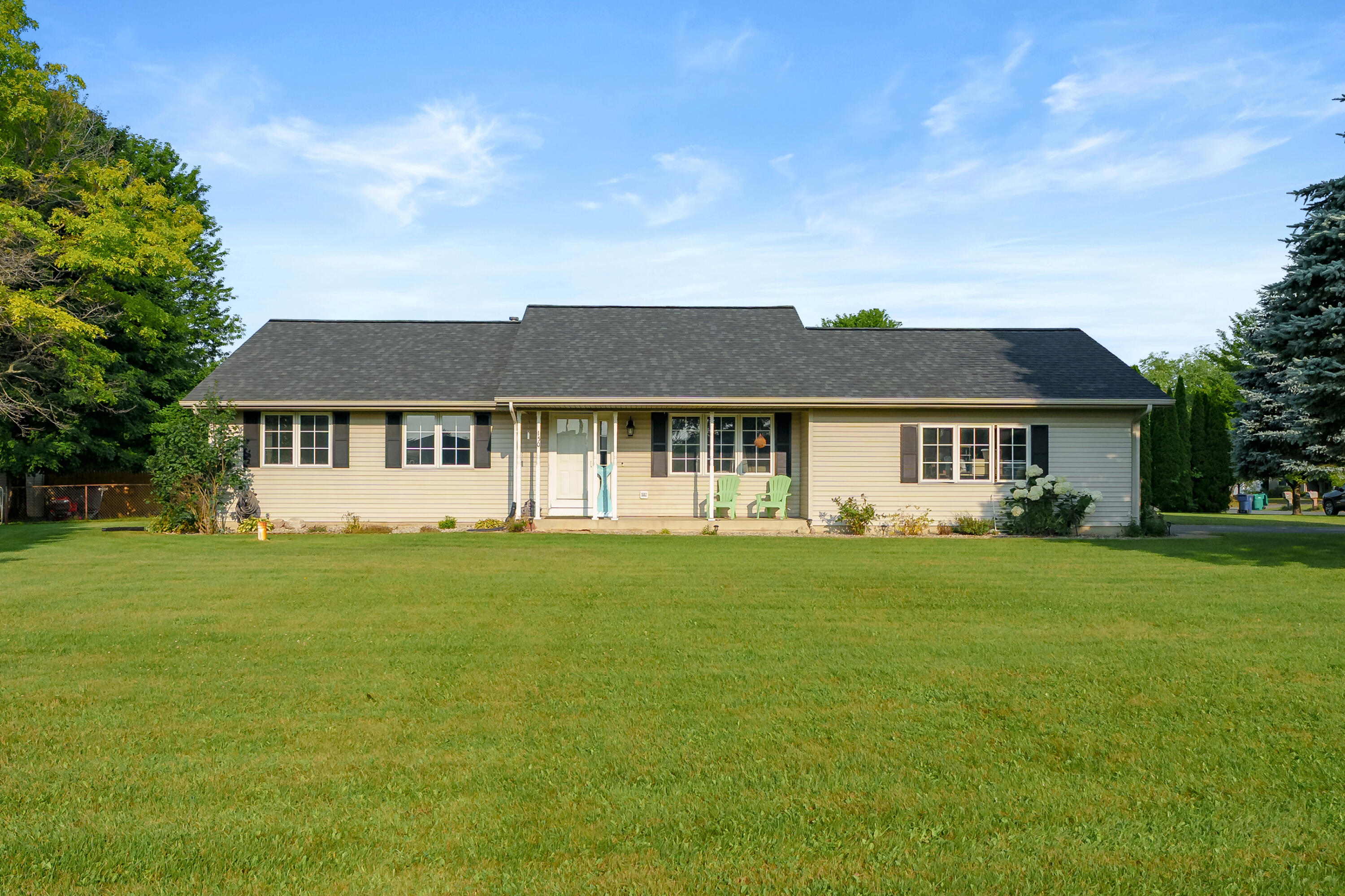 150 Gull Pointe Drive
