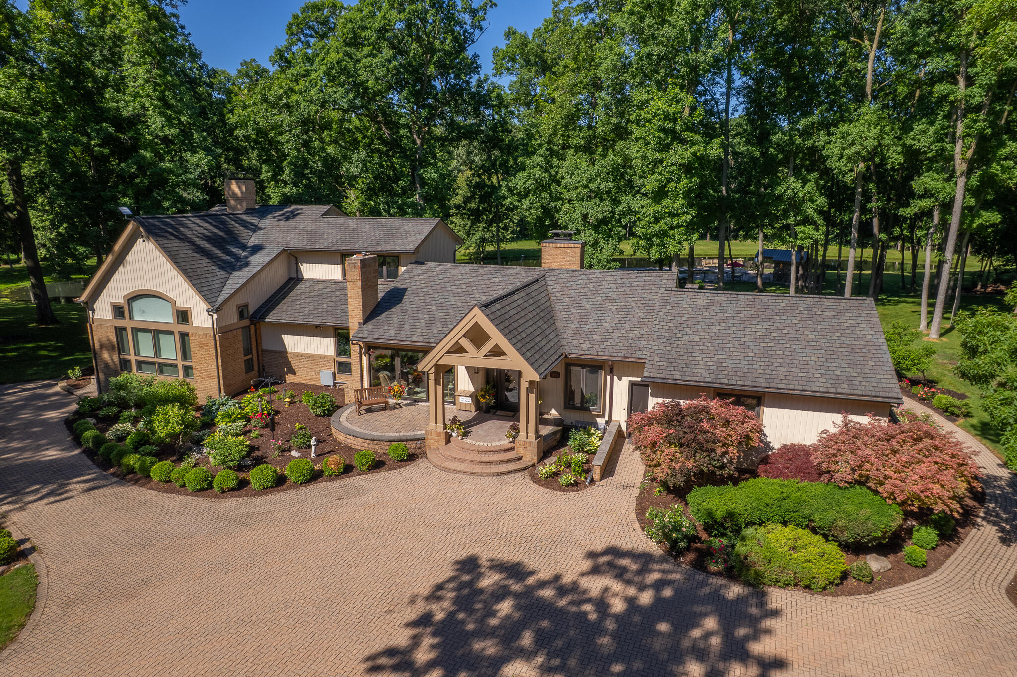 10750 Koebbe Road Property Photo 1