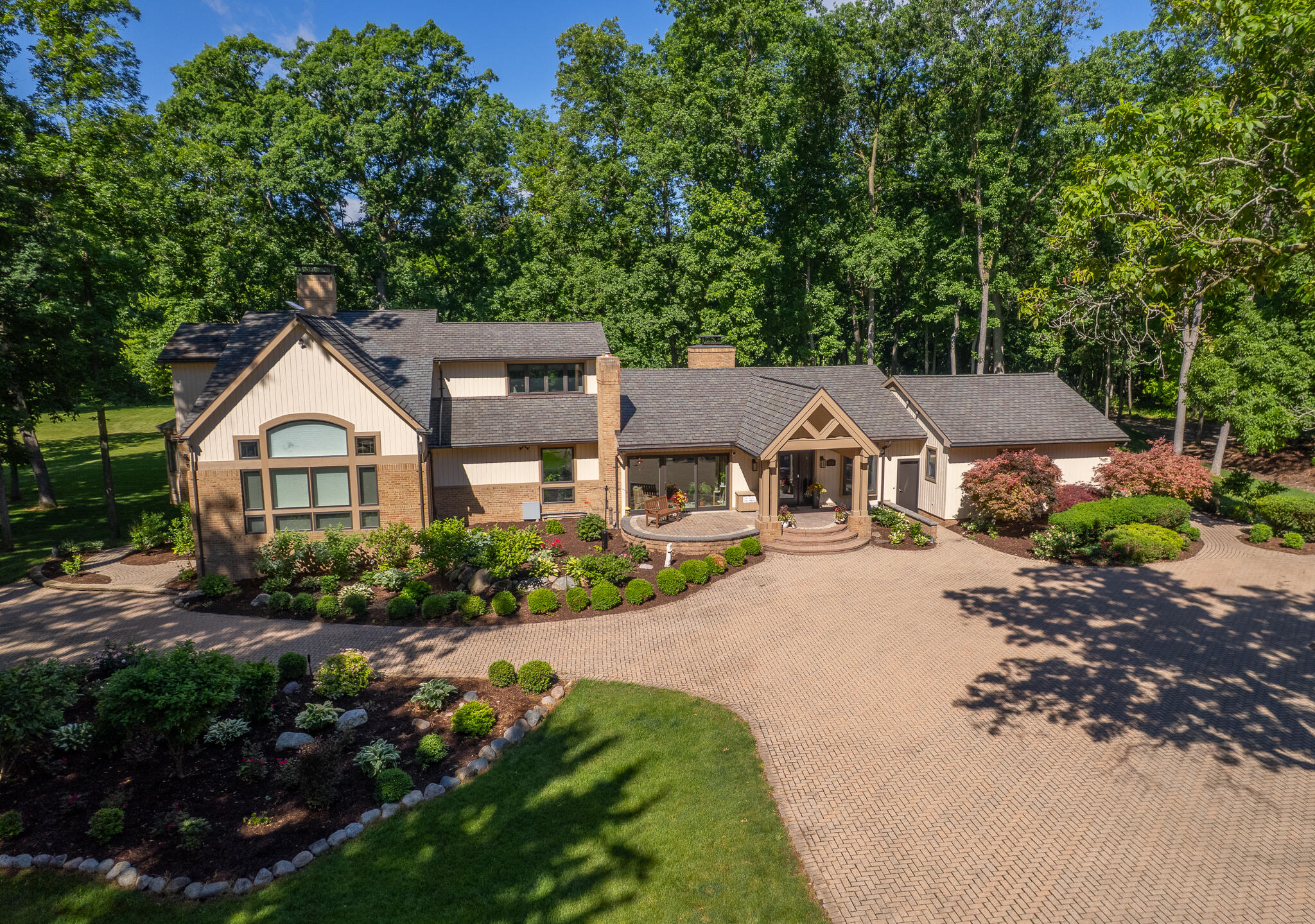 10750 Koebbe Road Property Photo 2