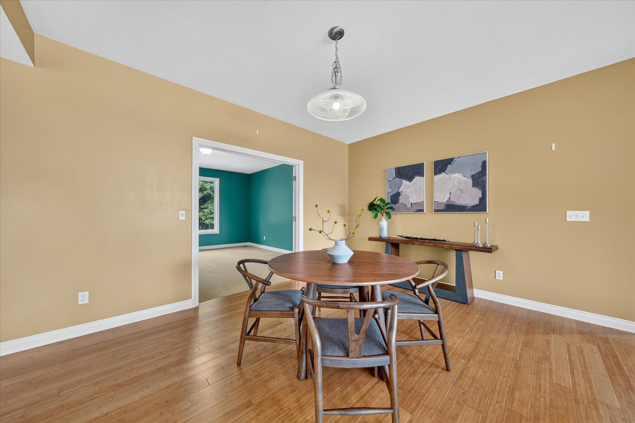 9348 Stoneview Lane Property Photo 15