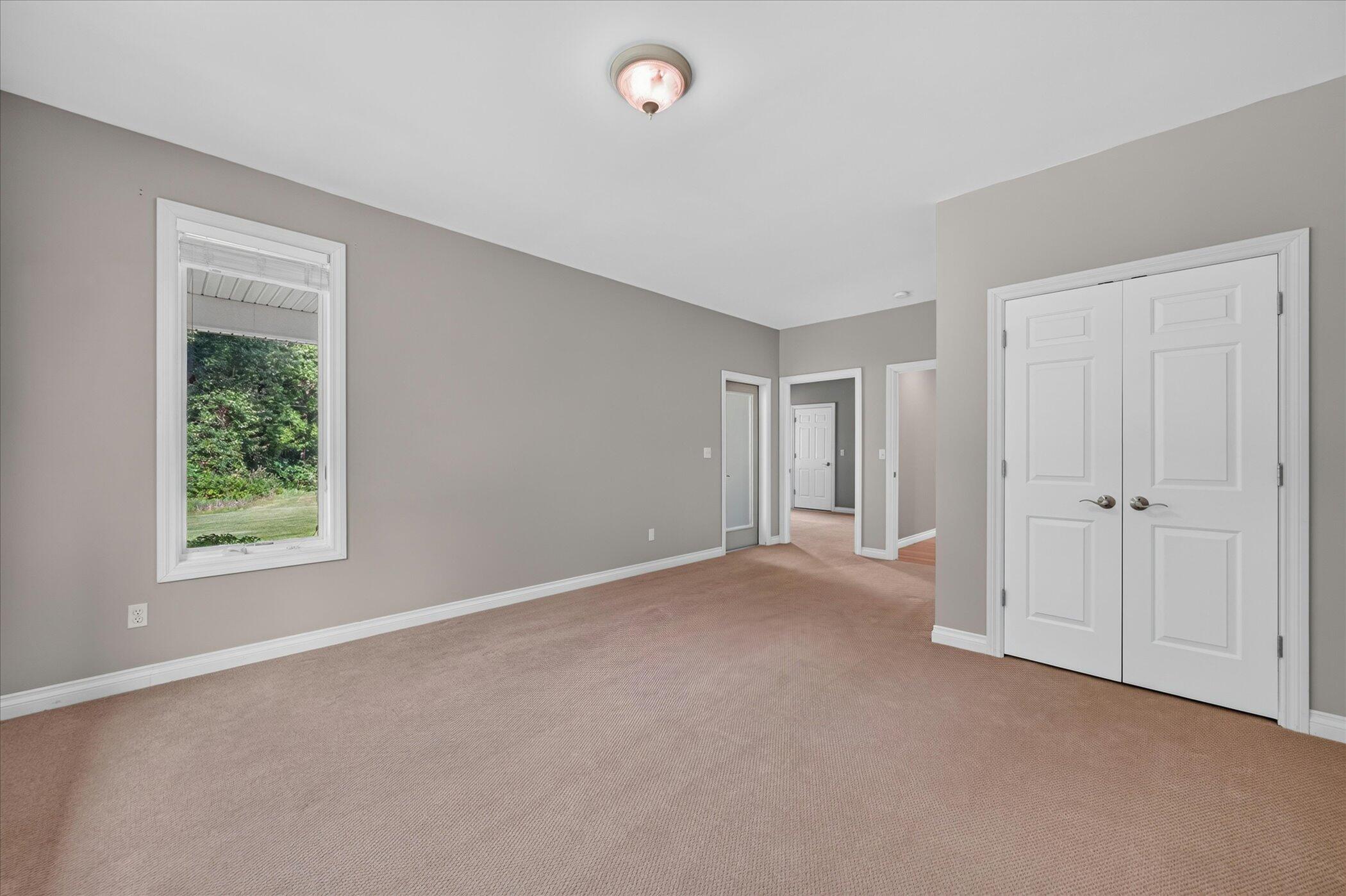 9348 Stoneview Lane Property Photo 37