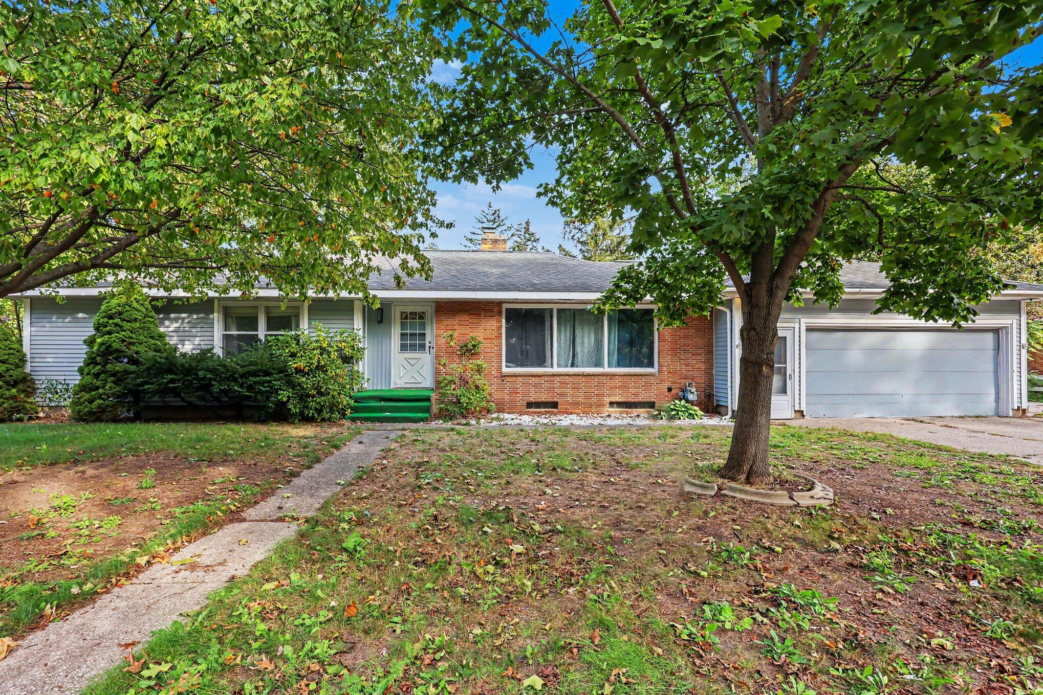 744 S Quarterline Road