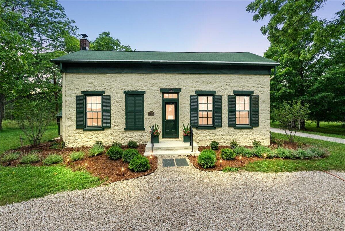 1575 Earhart Road Property Photo 2