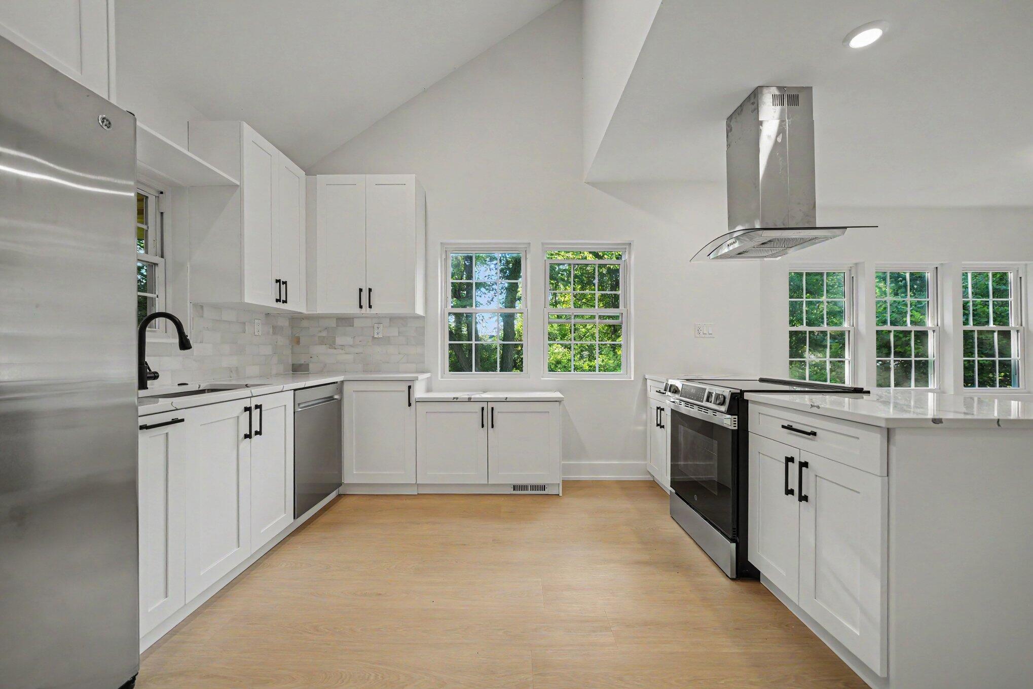 6351 Harbert Road Property Photo 10