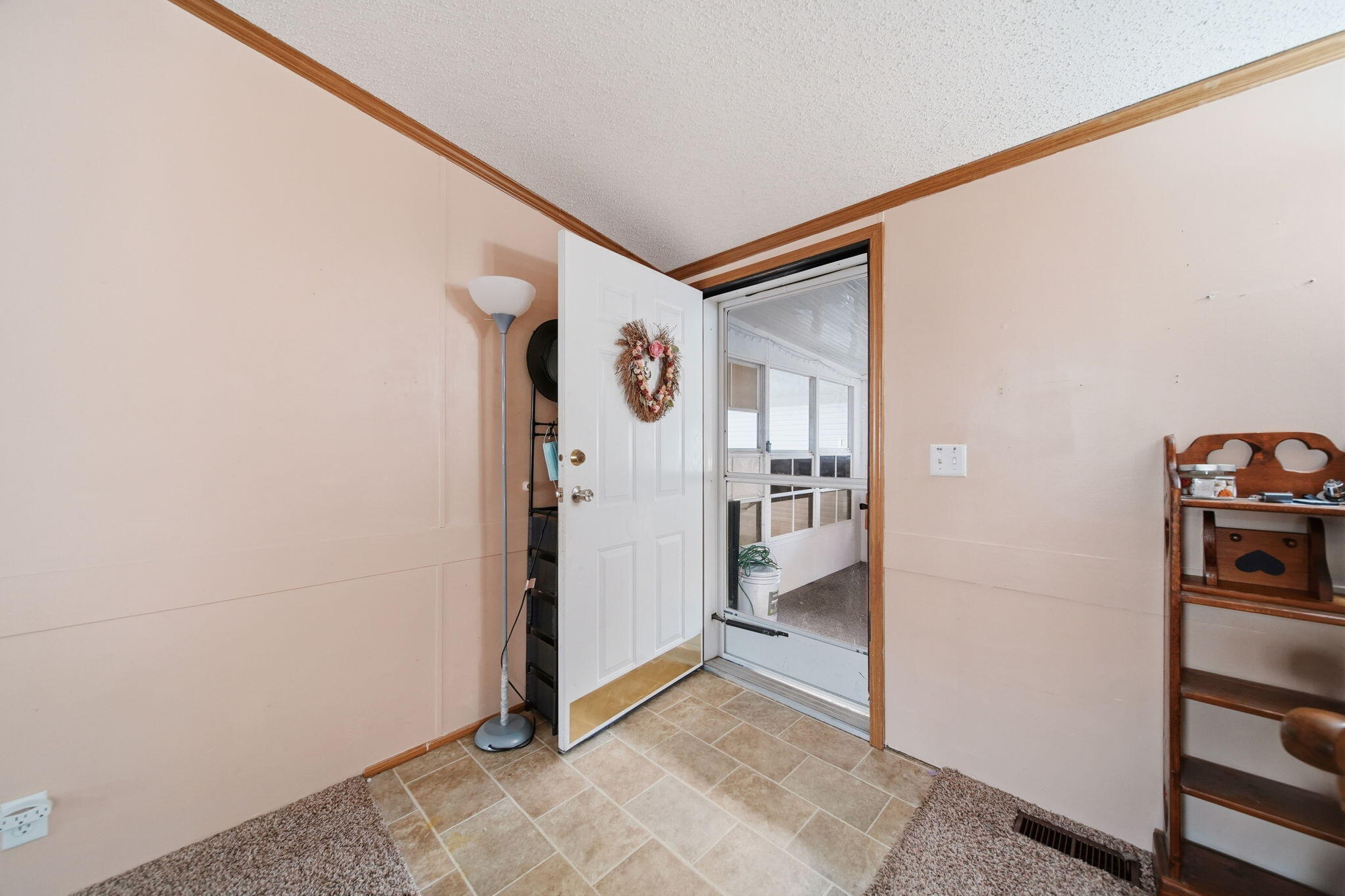 510 Missouri River Court Property Photo 7