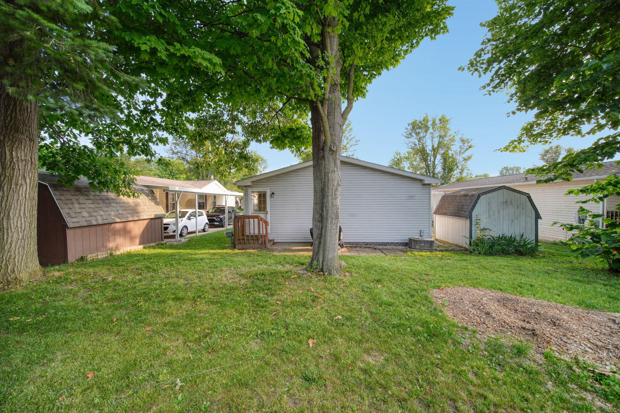 510 Missouri River Court Property Photo 32