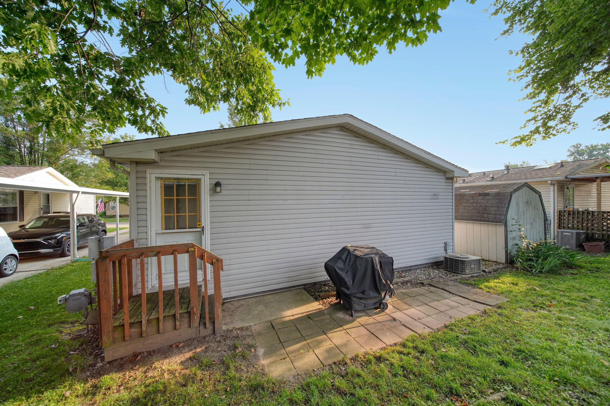 510 Missouri River Court Property Photo 34