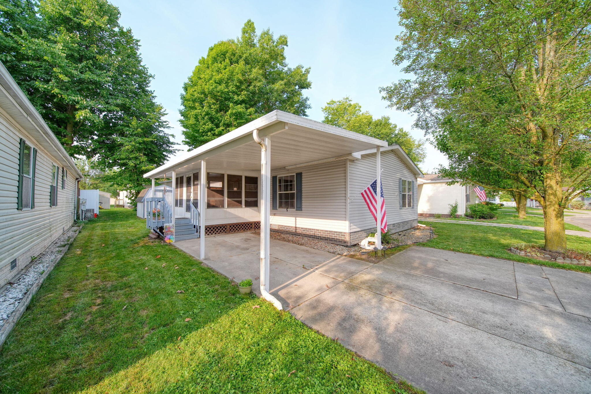 510 Missouri River Court Property Photo 36