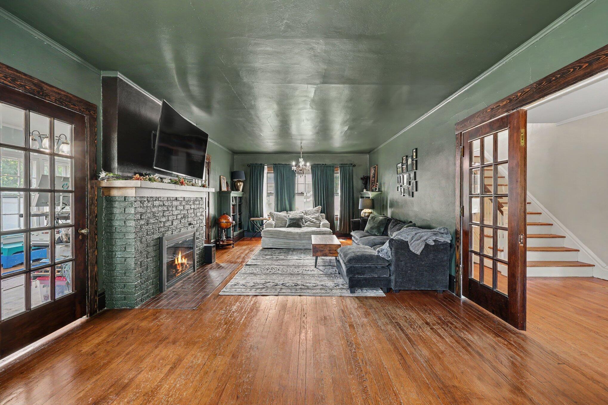 1115 W Michigan Avenue Property Photo 5