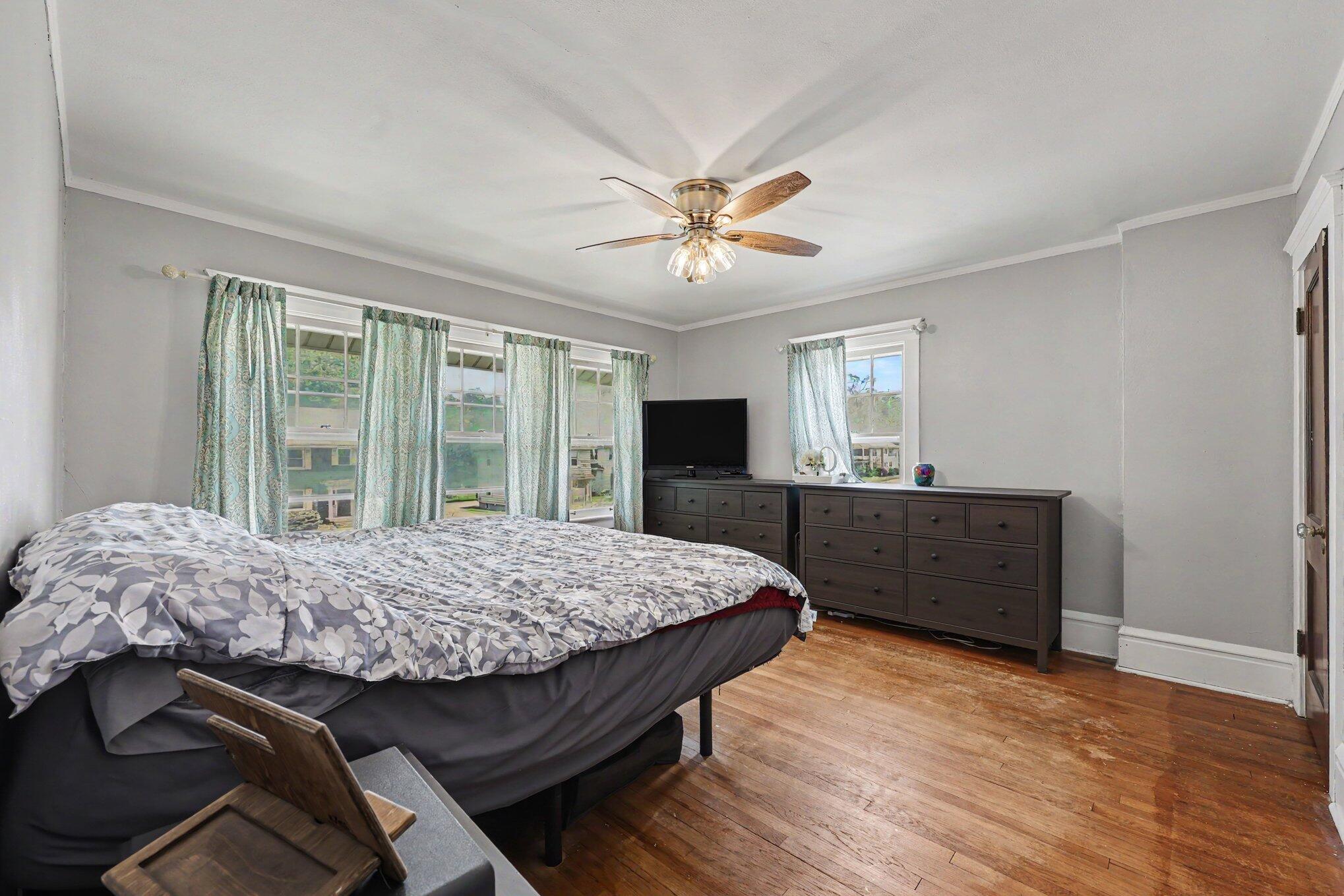 1115 W Michigan Avenue Property Photo 15