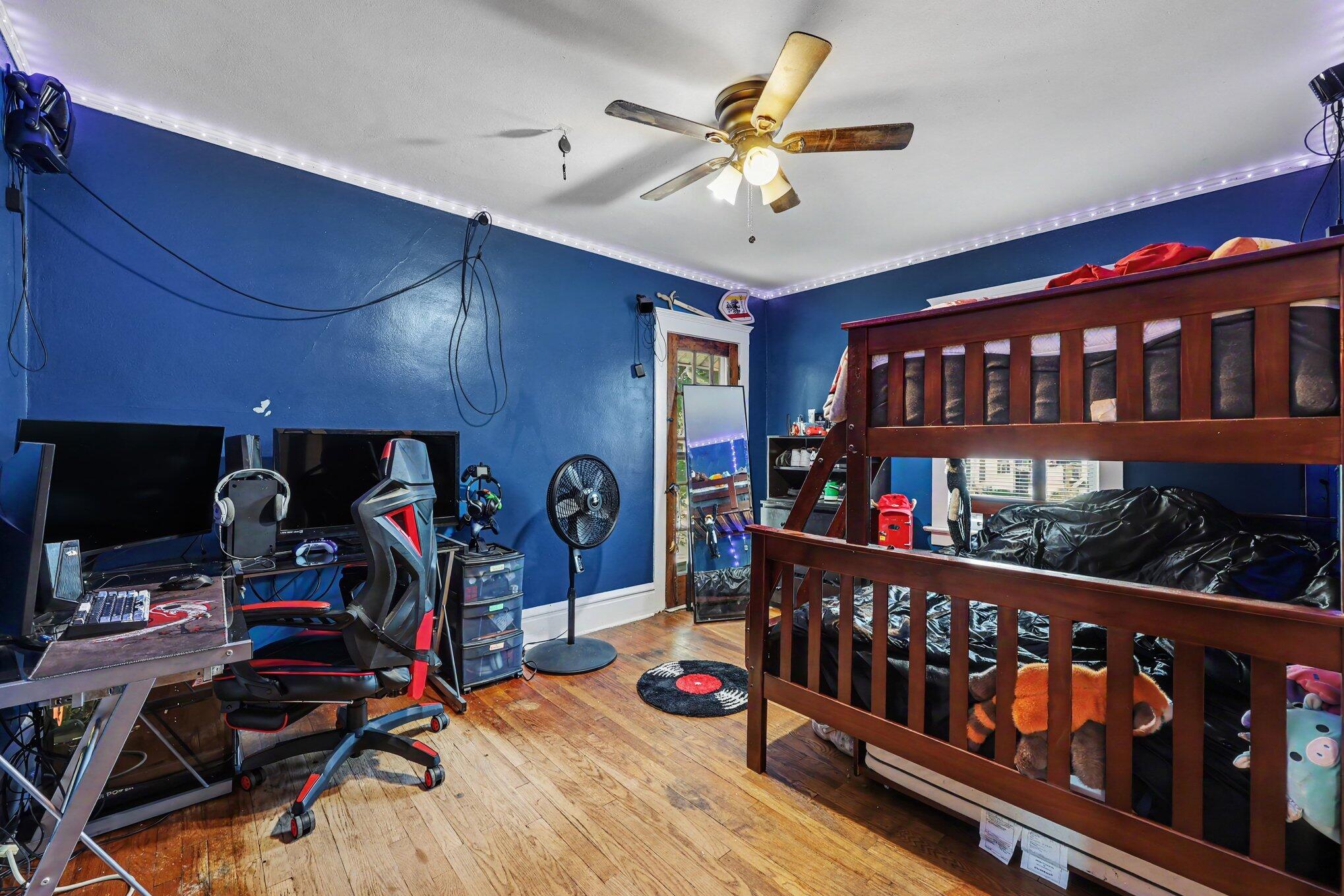 1115 W Michigan Avenue Property Photo 18