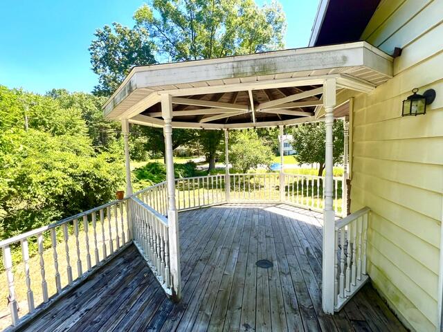451 S Dangl Road Property Photo 9