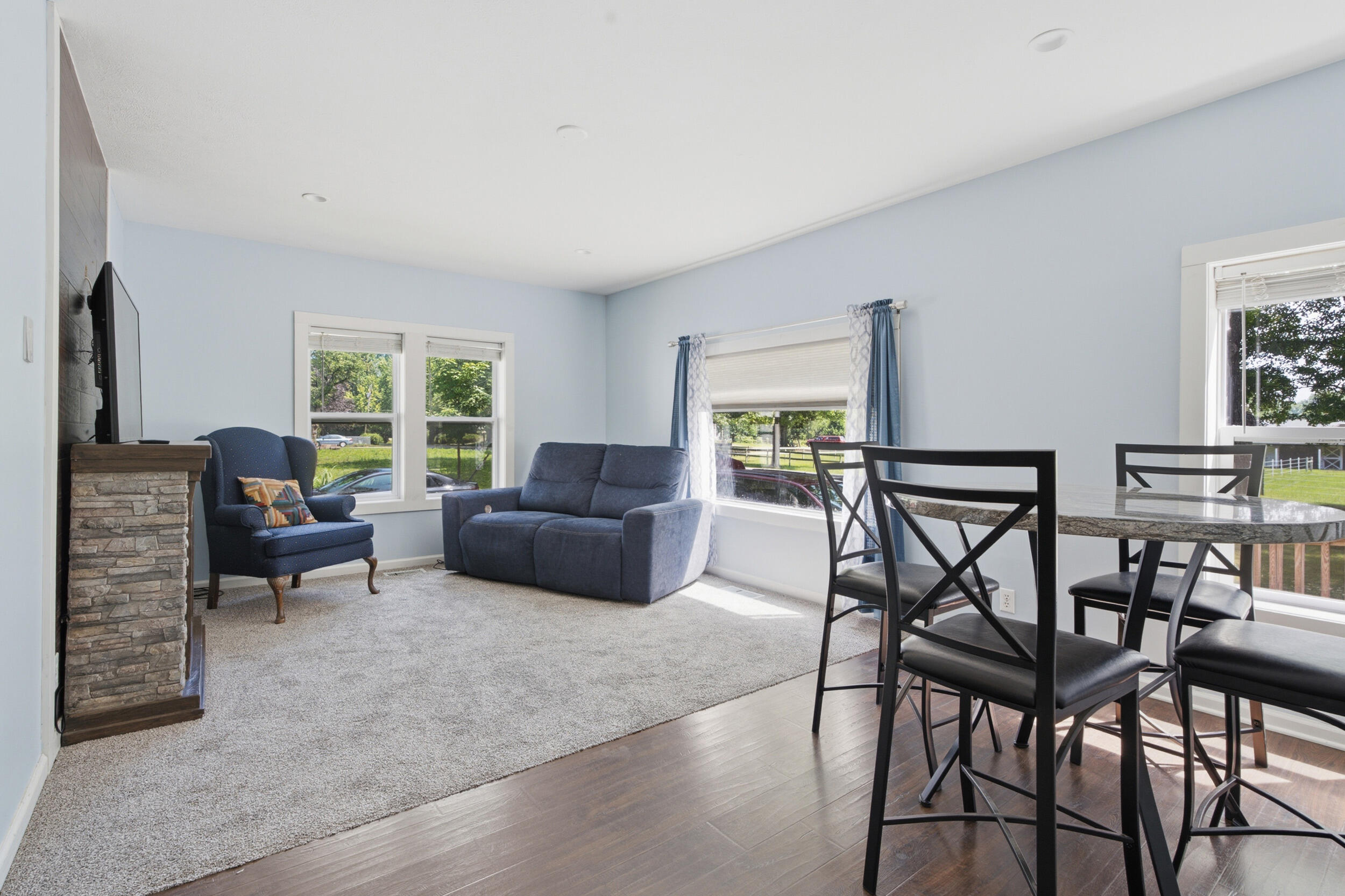 4136 Pier Road Property Photo 8