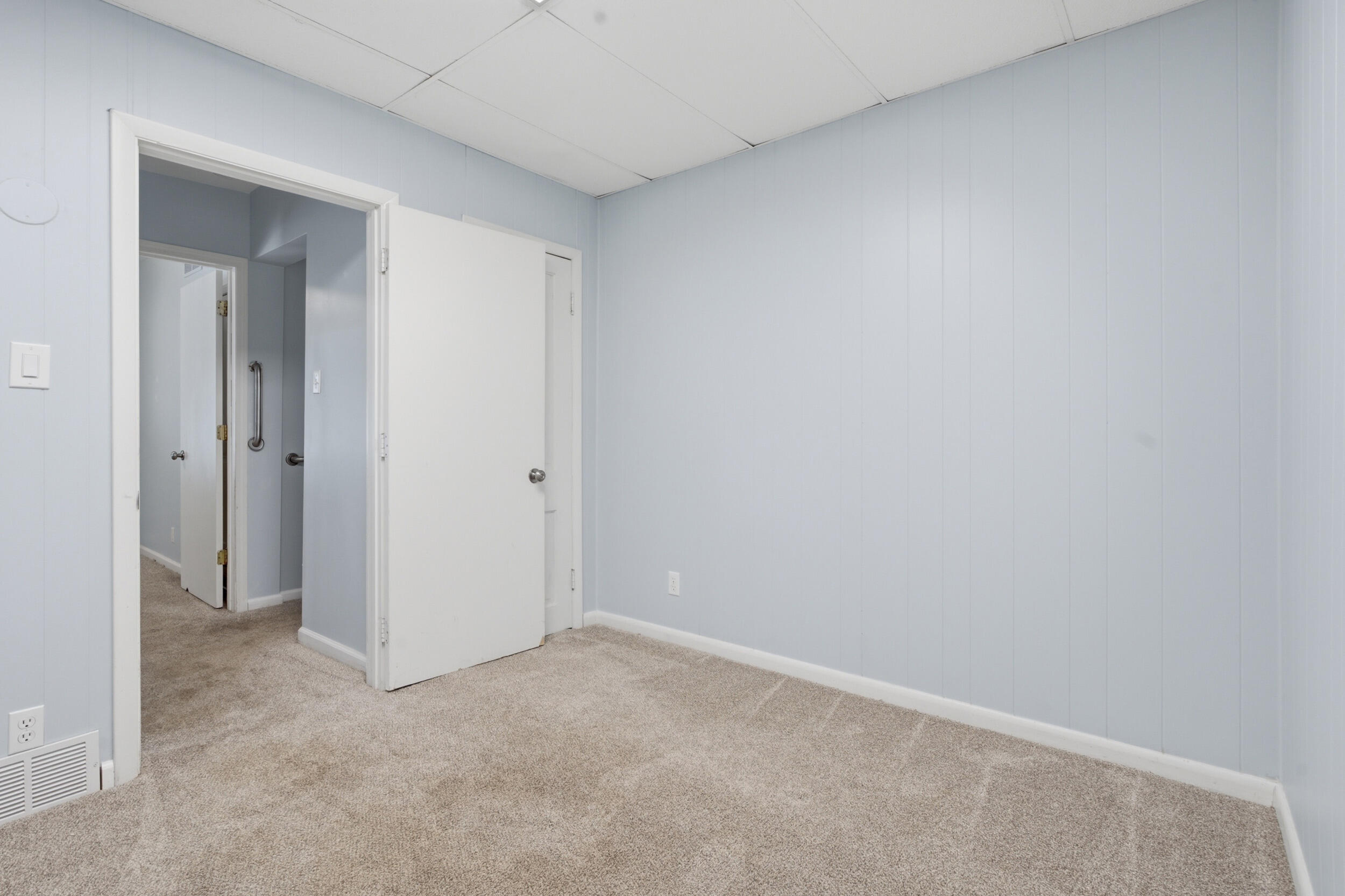 4136 Pier Road Property Photo 17