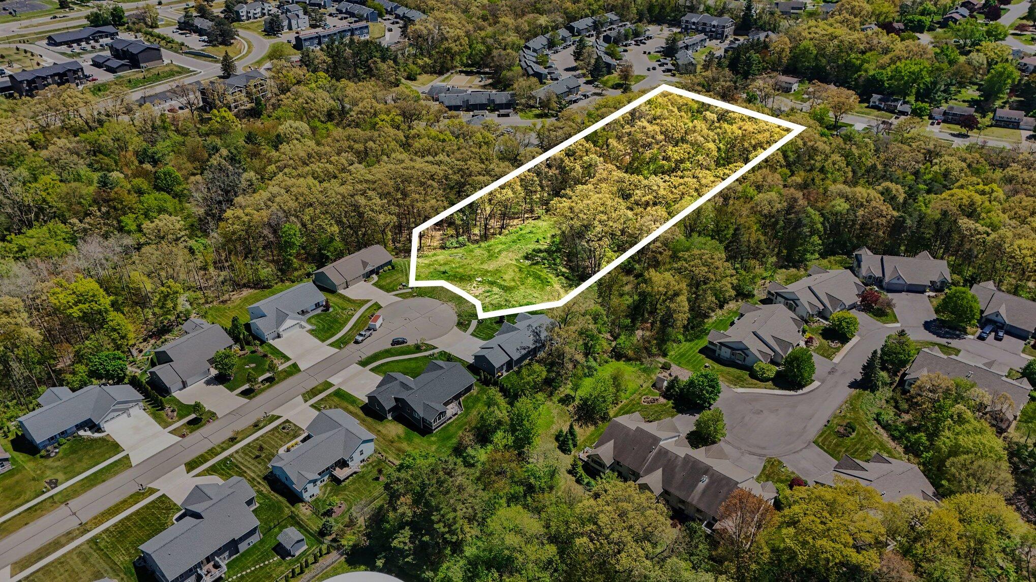 4277 Trail View Ne Property Photo 6
