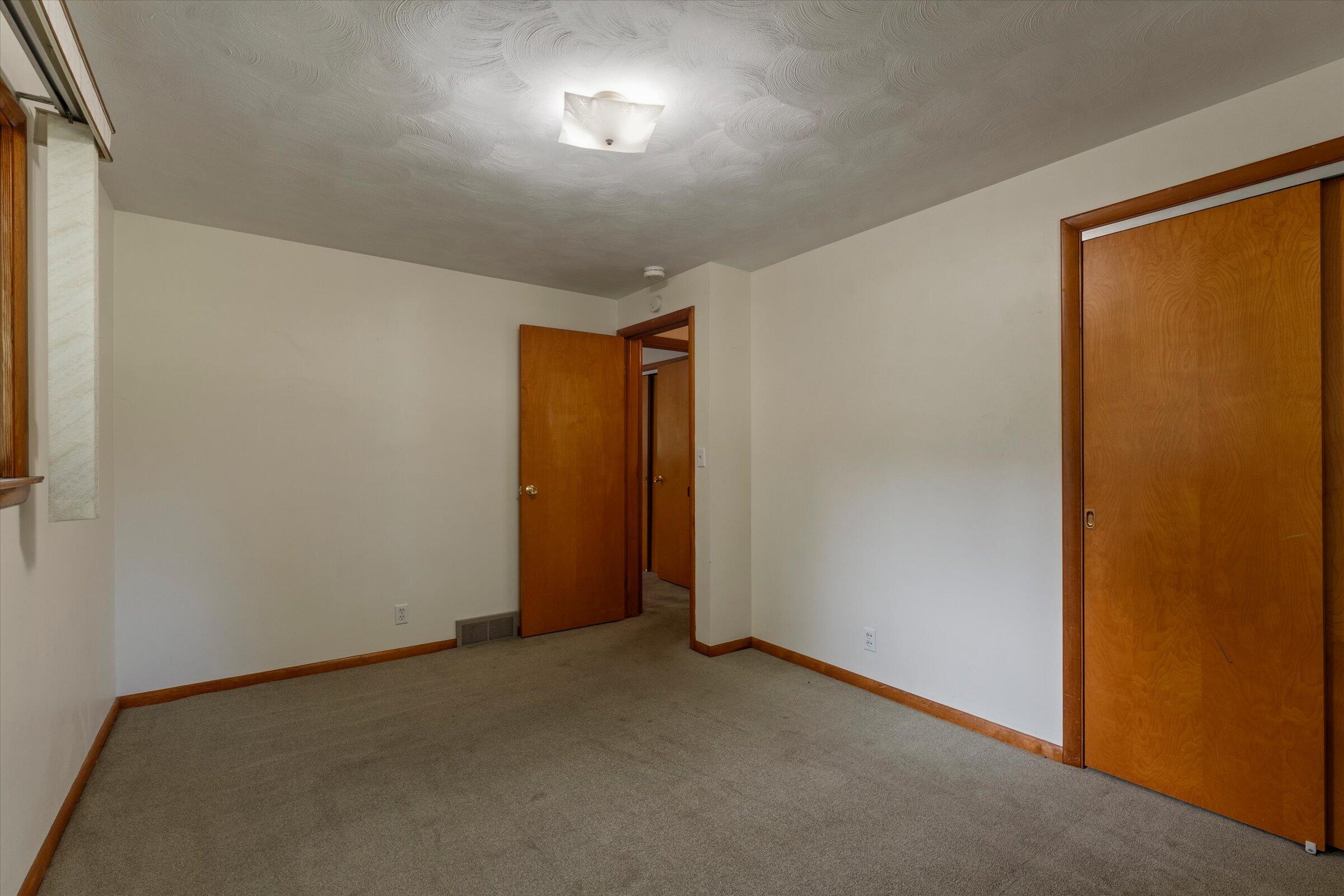 8696 Maplewood Drive Property Photo 6