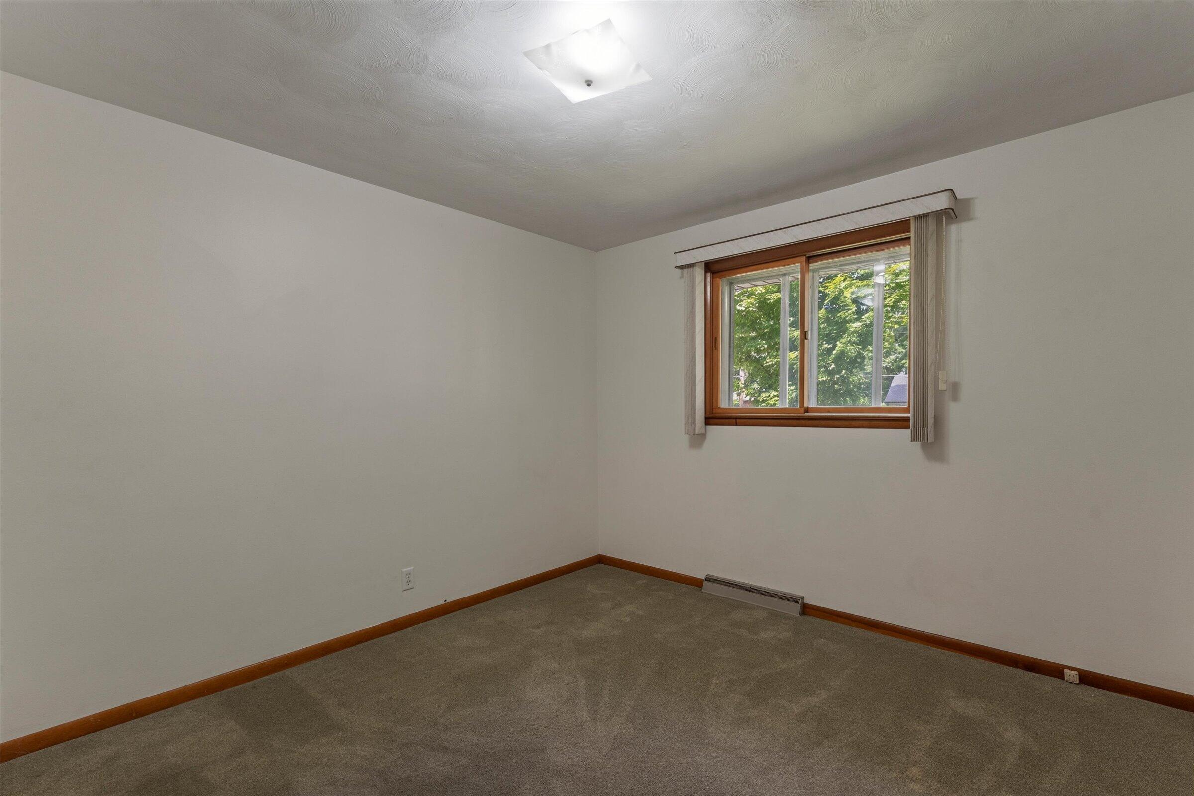 8696 Maplewood Drive Property Photo 15