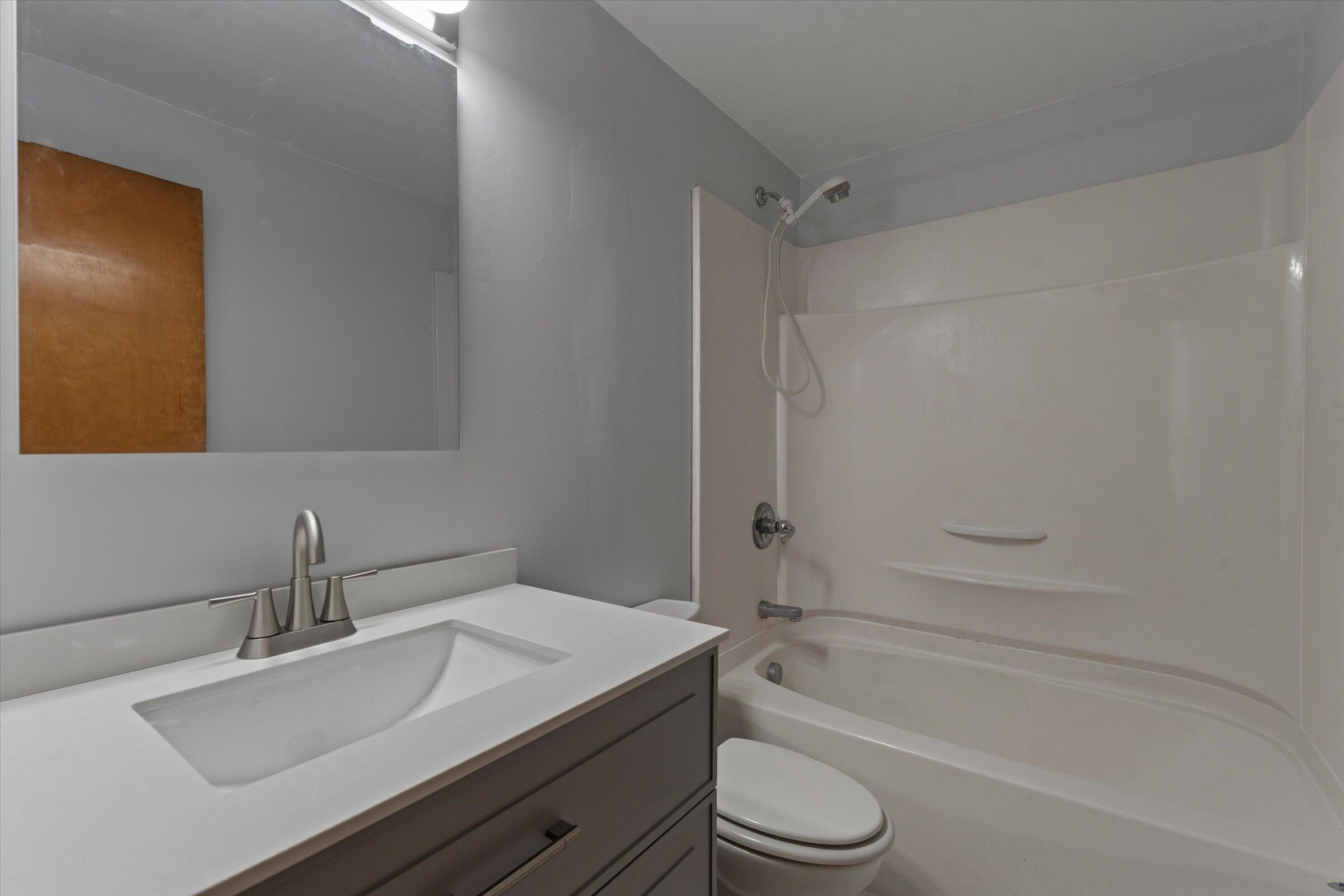 8696 Maplewood Drive Property Photo 17