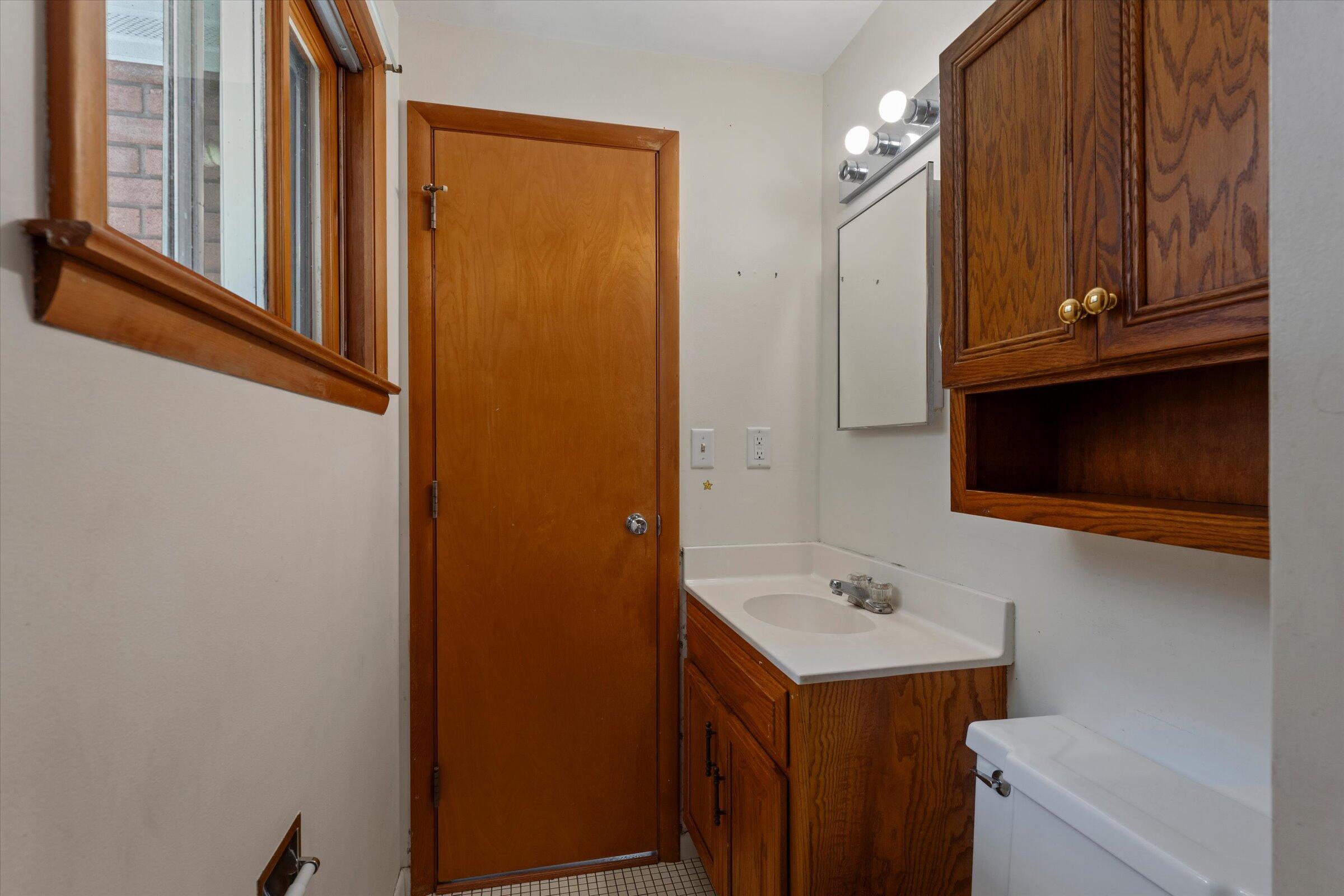 8696 Maplewood Drive Property Photo 21
