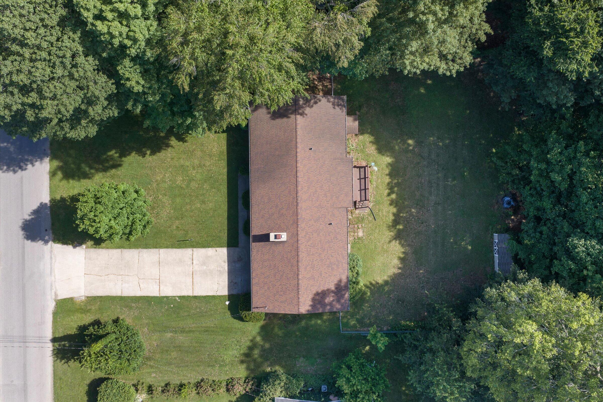 8696 Maplewood Drive Property Photo 38
