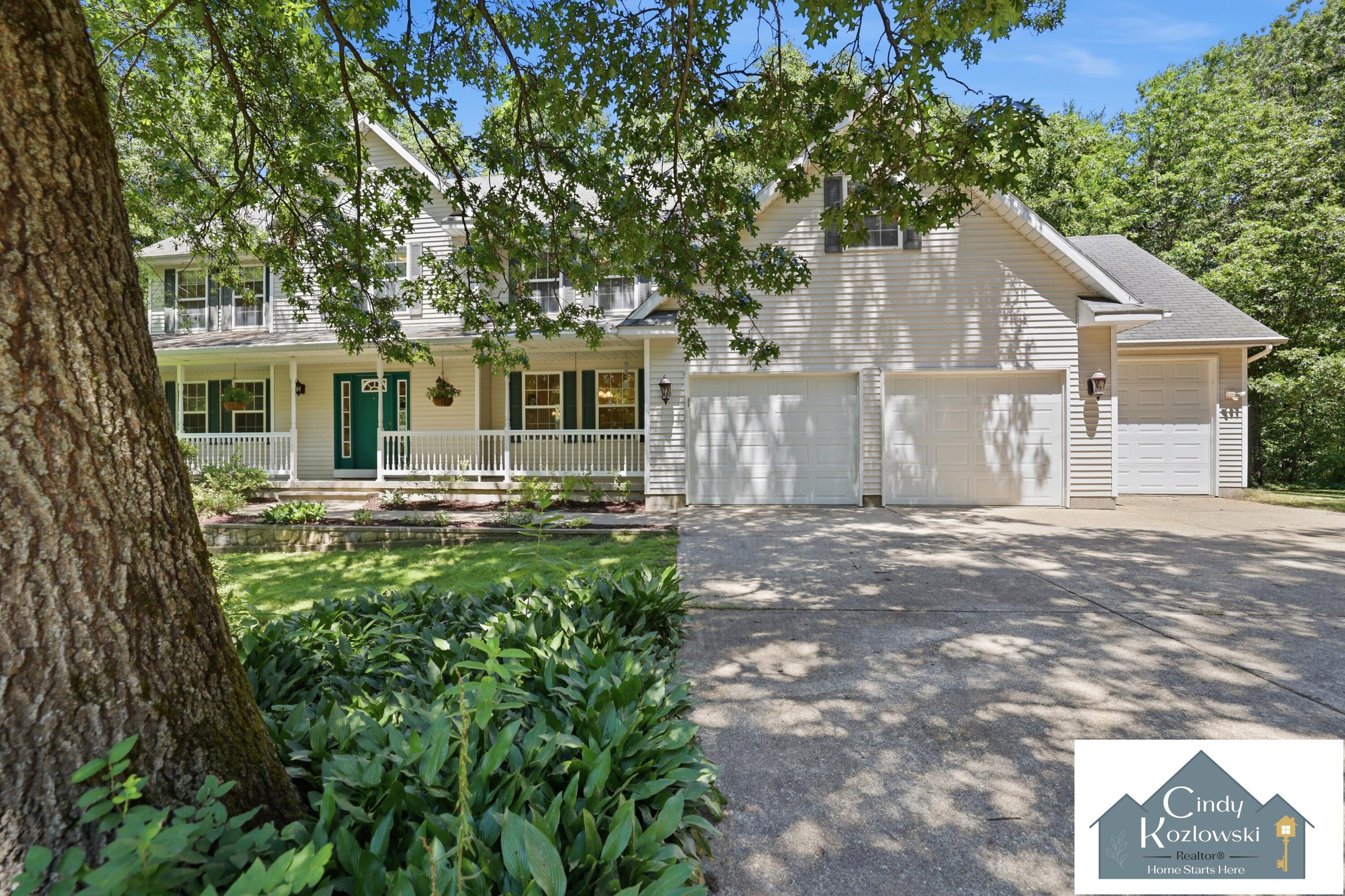 4959 Brookestone Drive Ne Property Photo 1