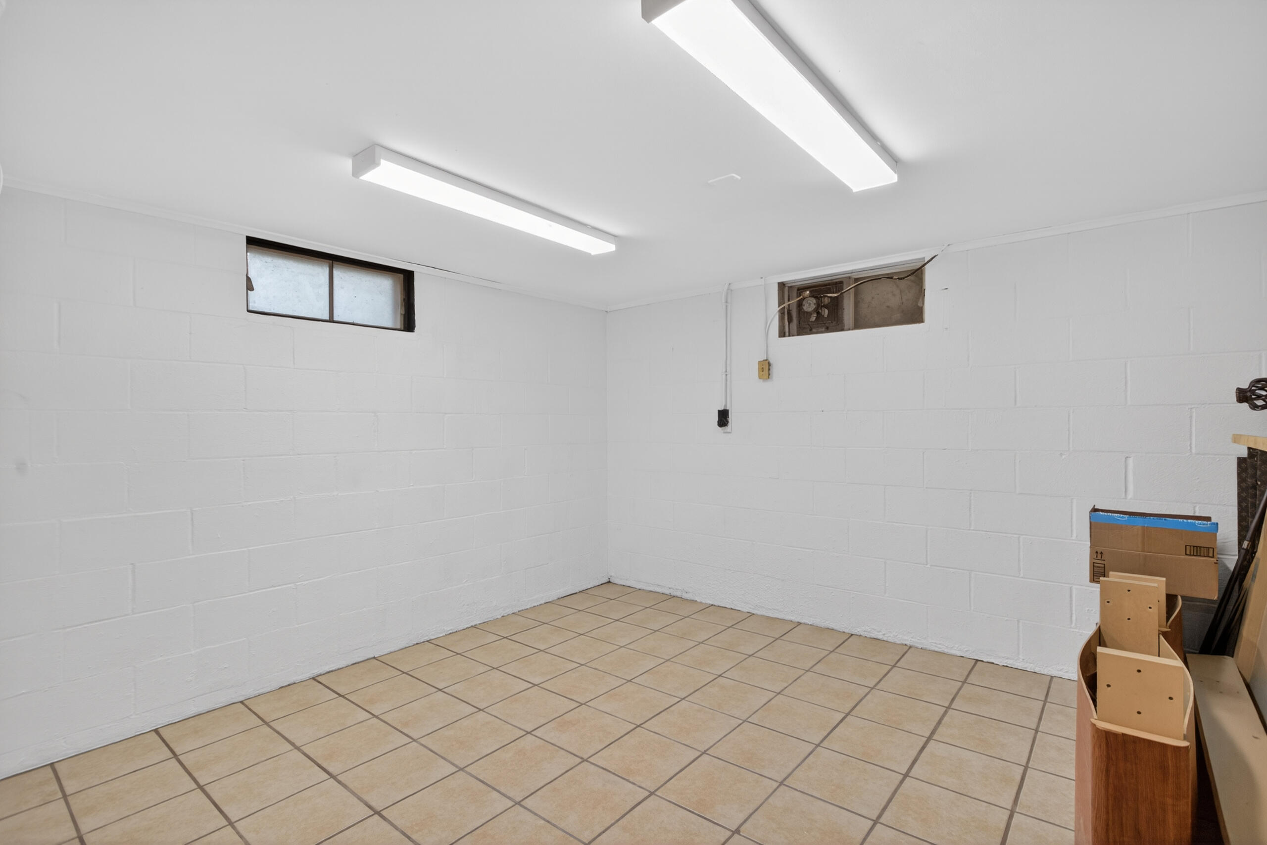11444 Hillary Drive Property Photo 33